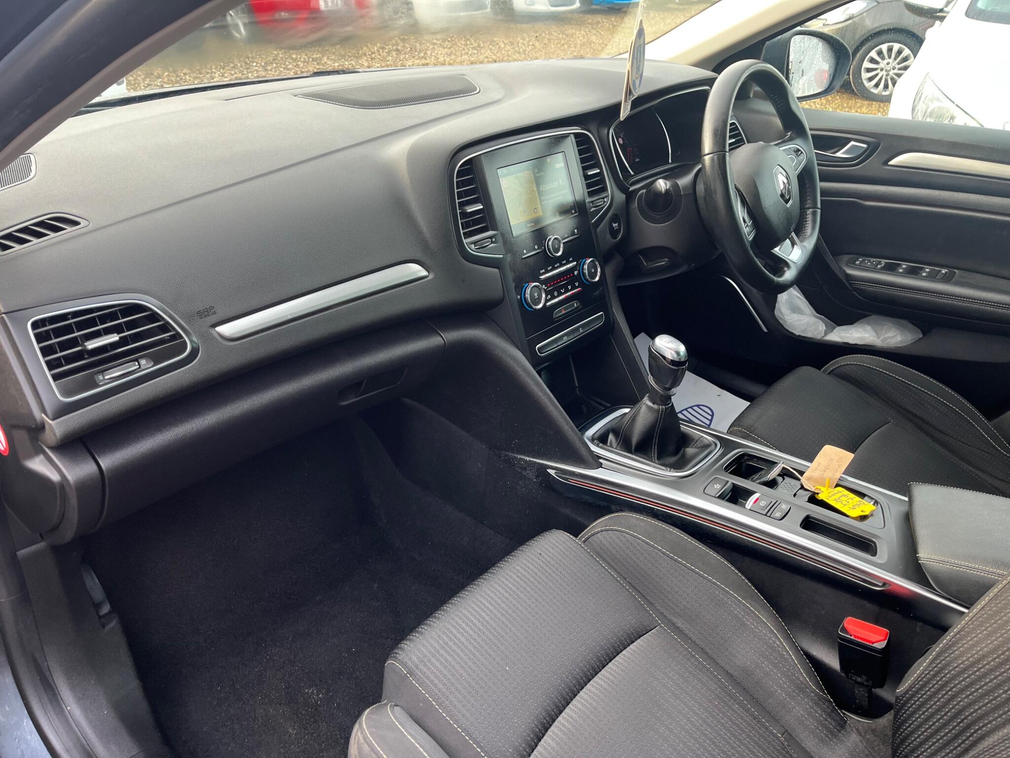 Renault Megane view 10