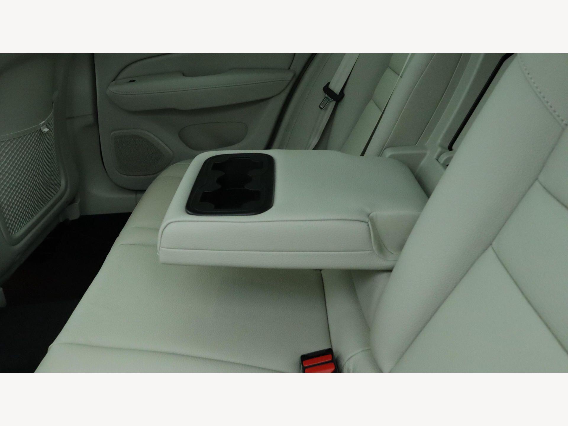 Volvo V60 view 31