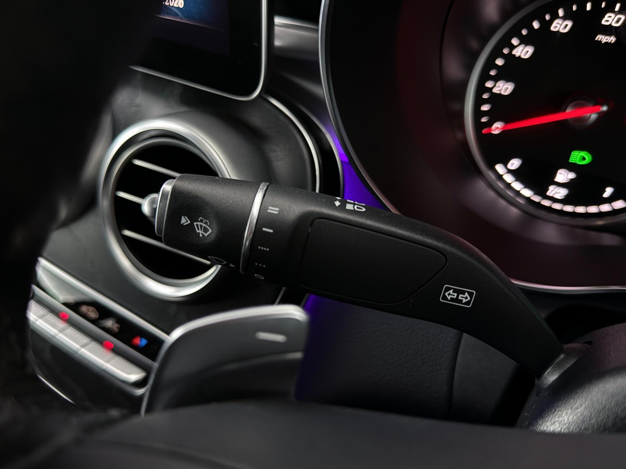 Mercedes-Benz C-Class view 15