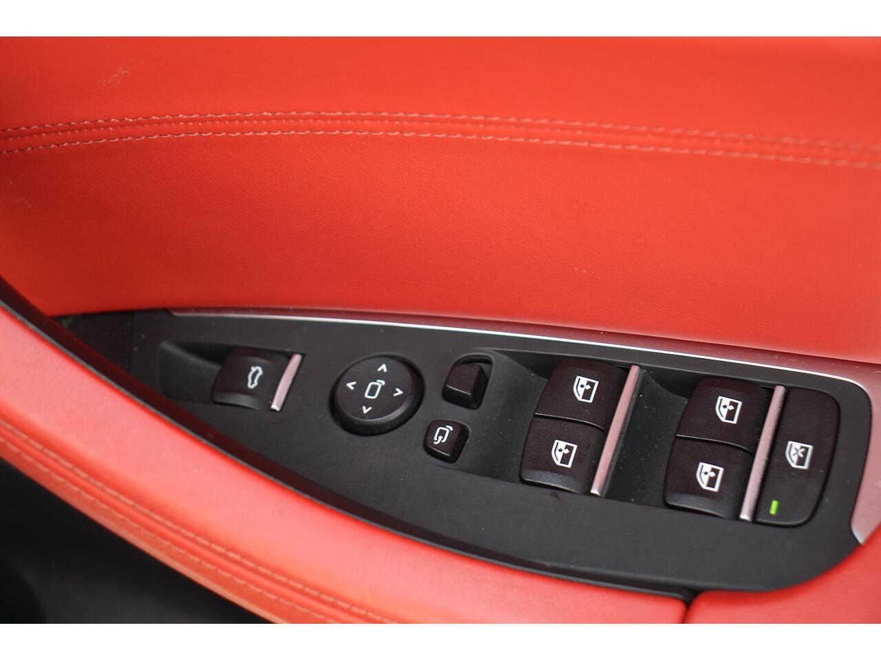 BMW X4 view 33