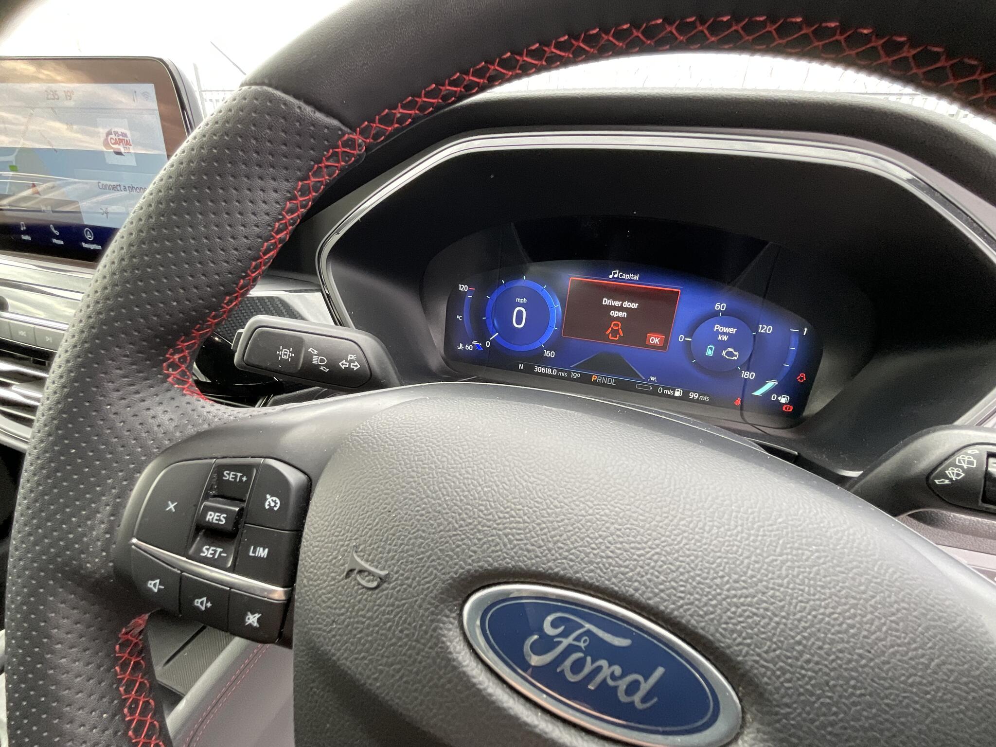 Ford Kuga view 27