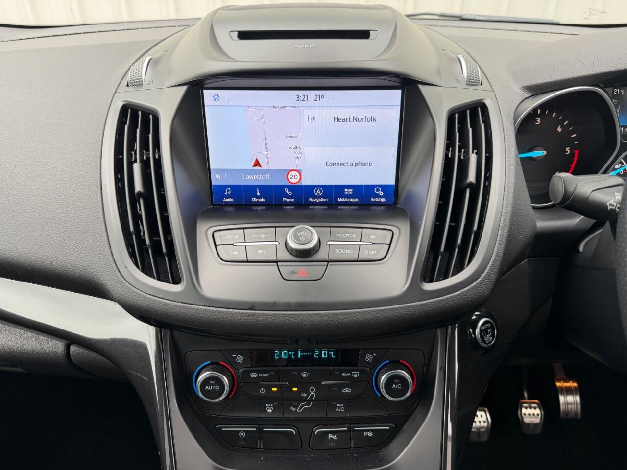 Ford Kuga view 22