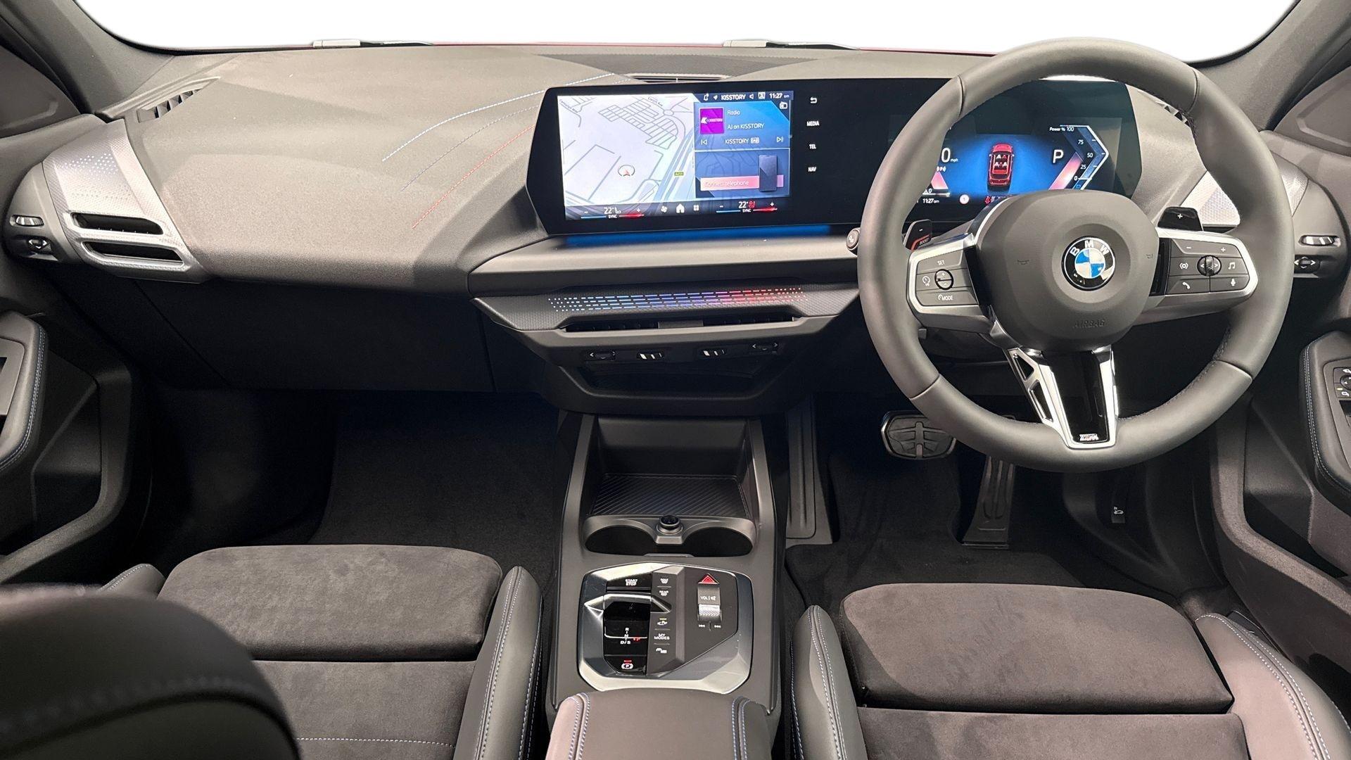 BMW 1 Series view 4