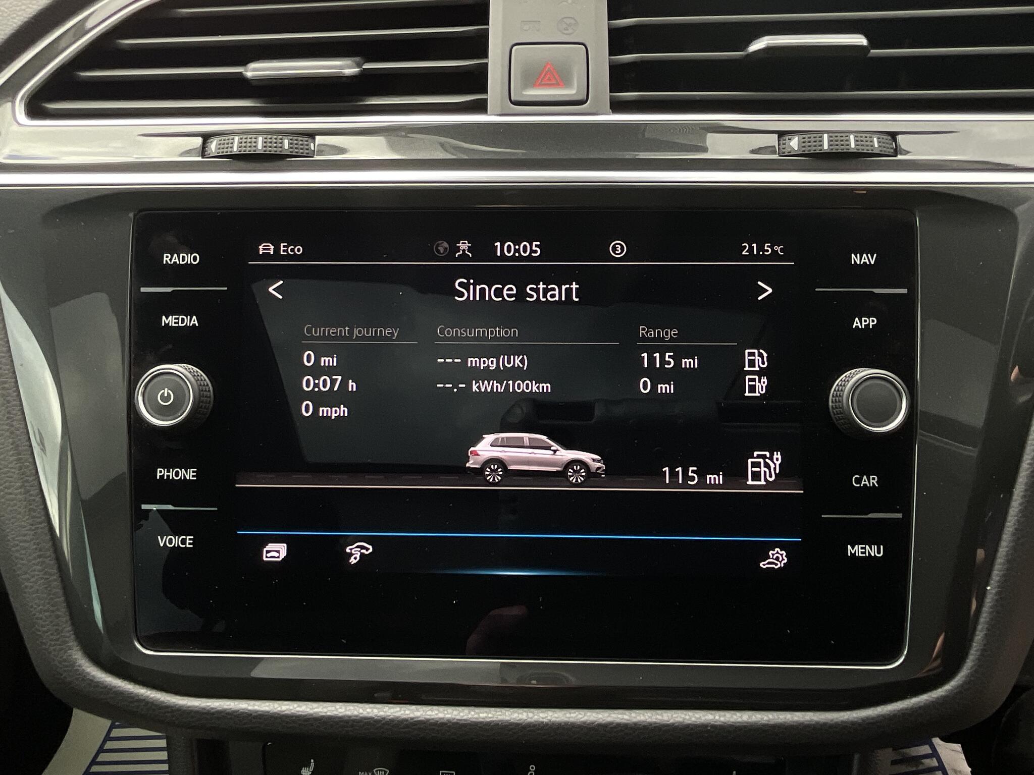 Volkswagen Tiguan view 28