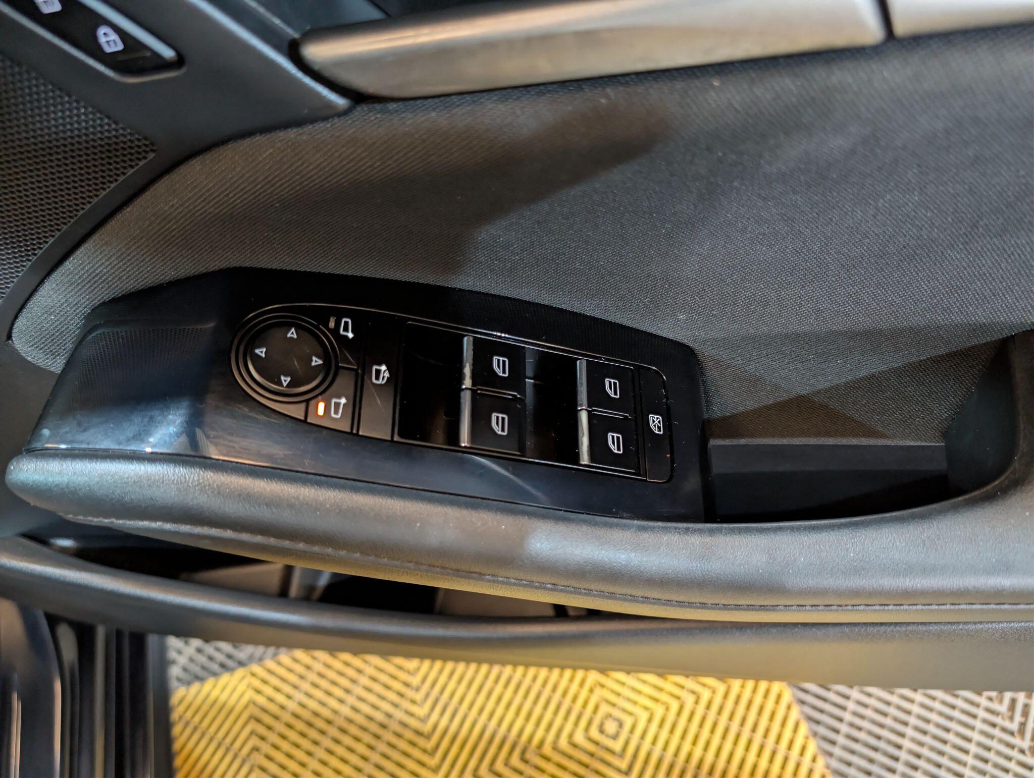 Mazda Skyactiv-G view 68