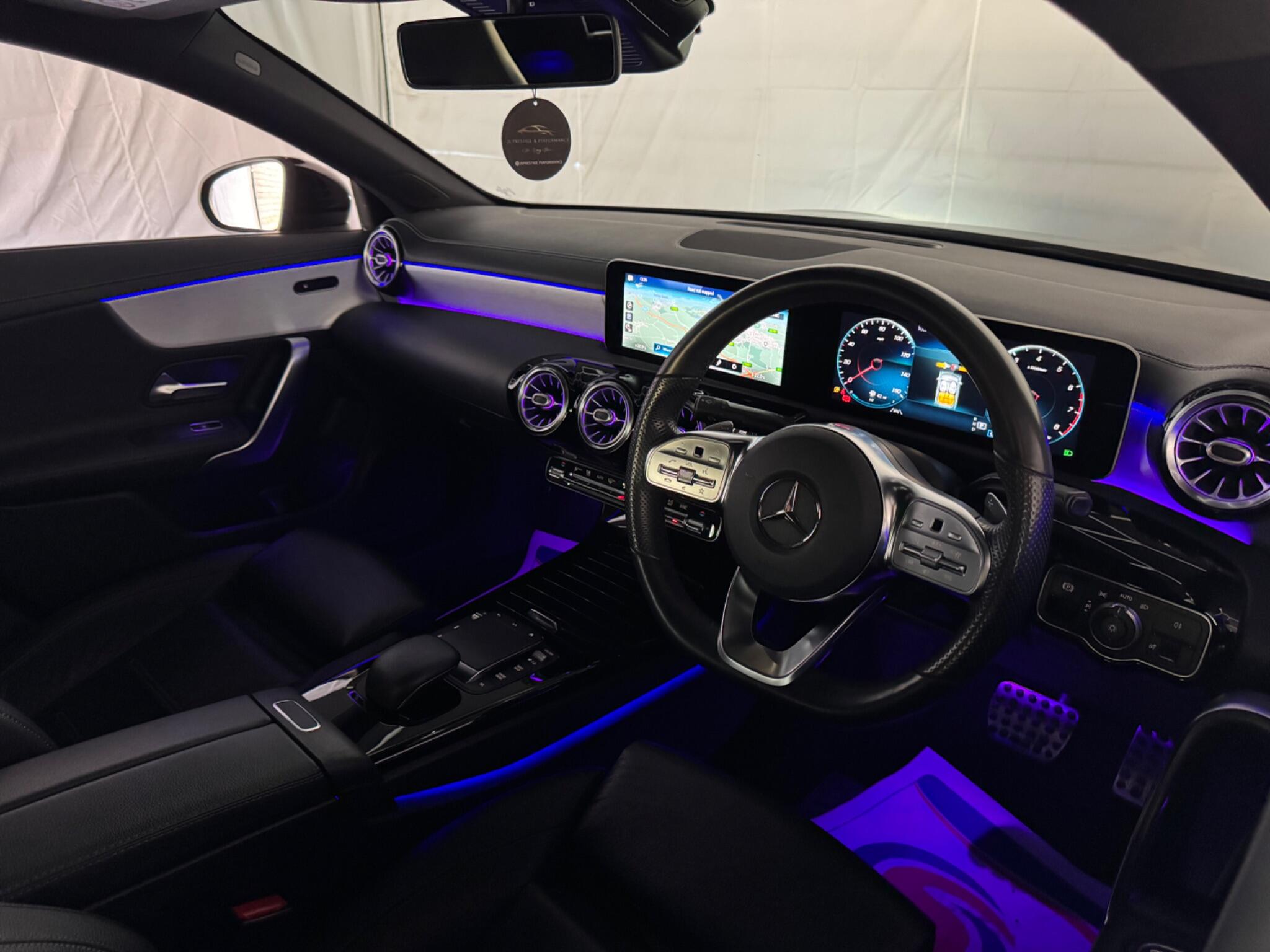 Mercedes-Benz Cla view 42