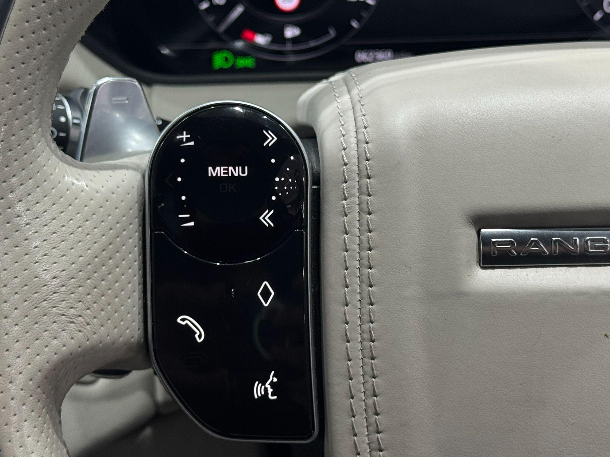 Land Rover Range Rover Velar view 35