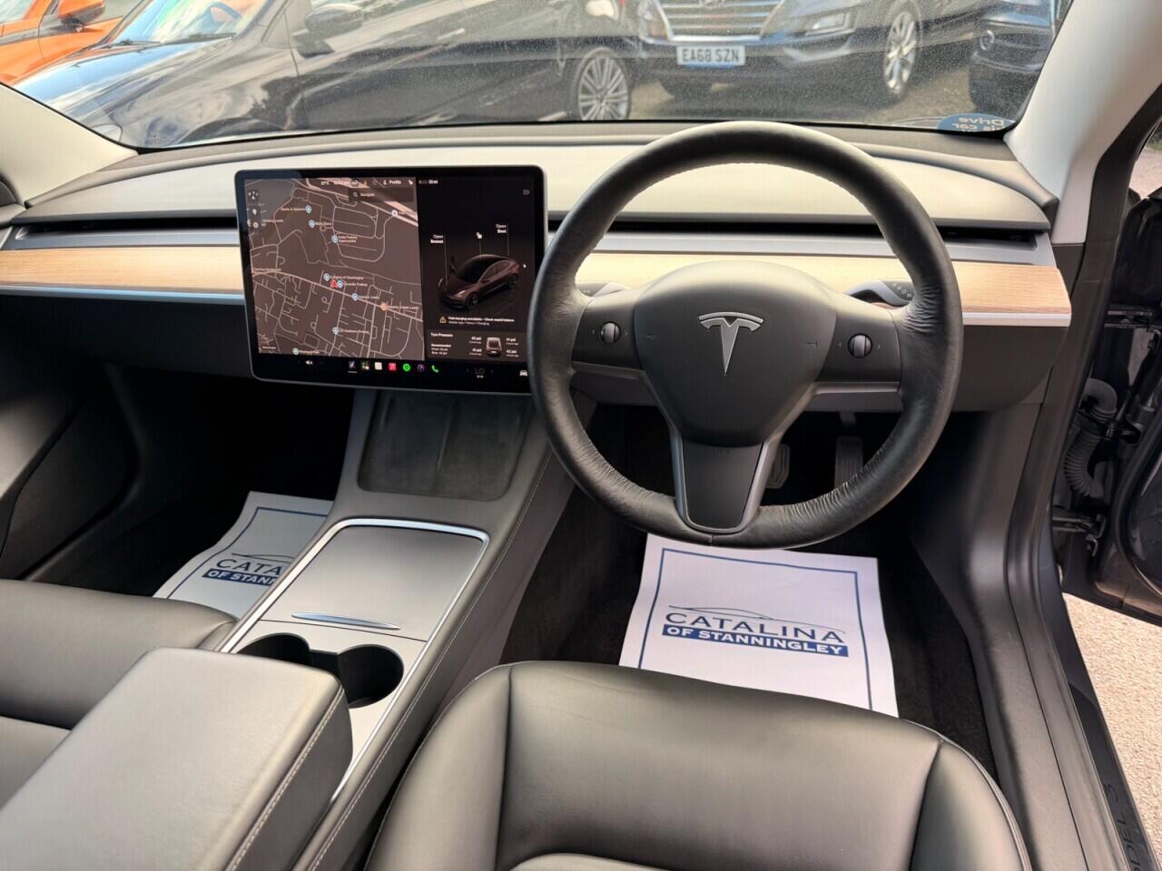 Tesla Model 3 view 4