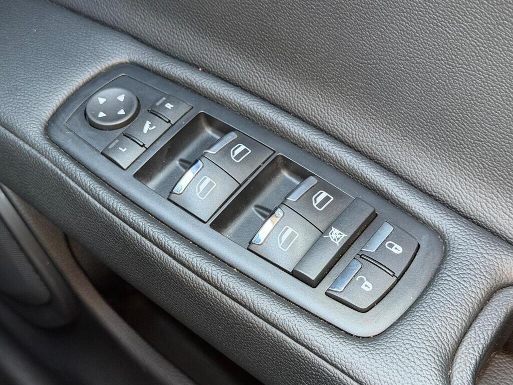 Maserati Ghibli view 52