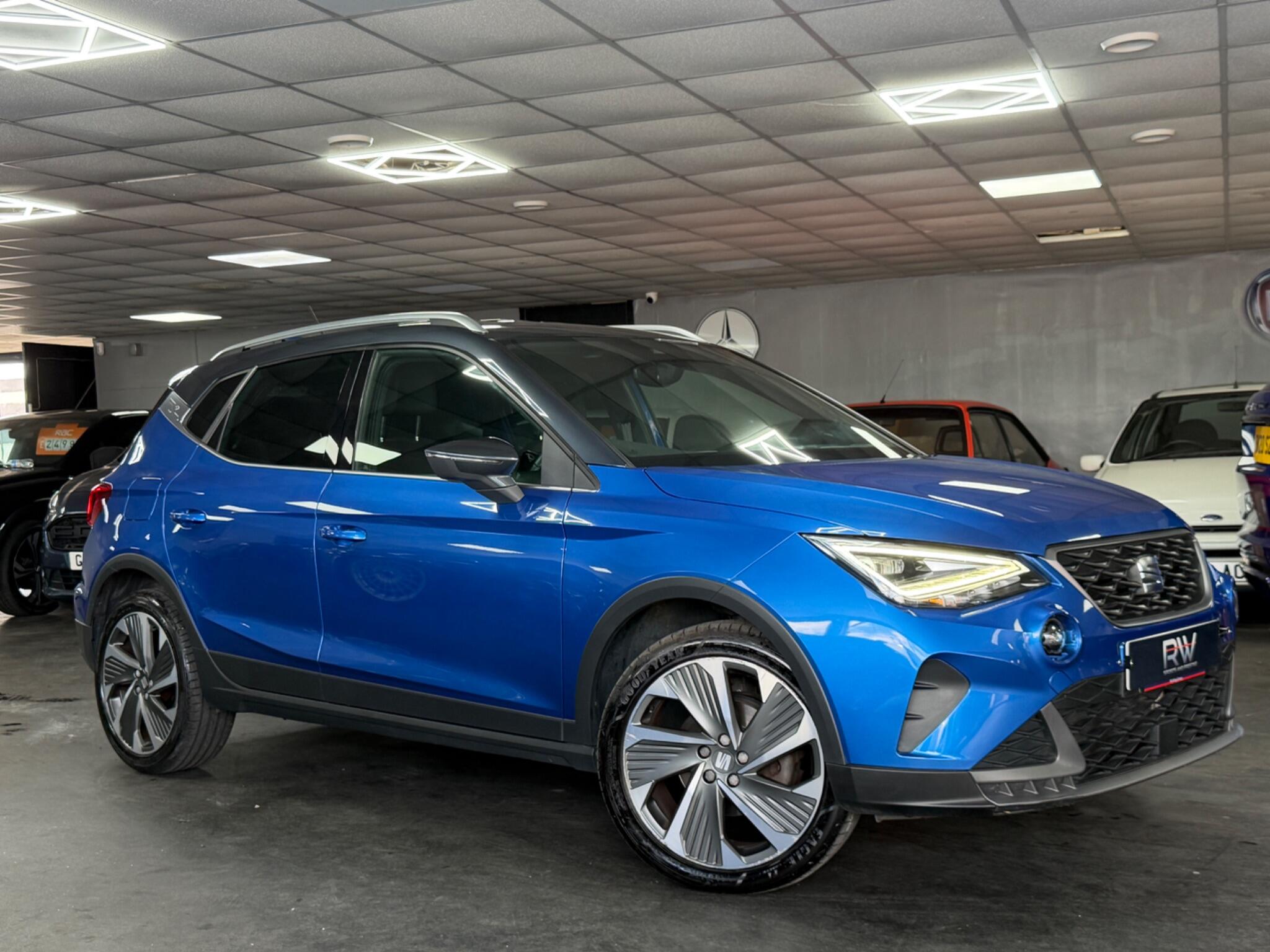 Seat Arona main image