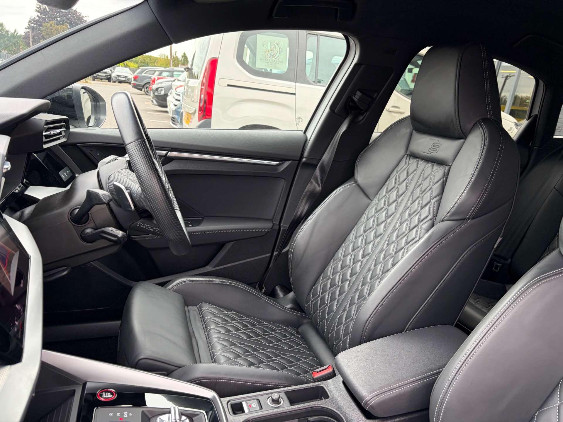 Audi S3 view 18