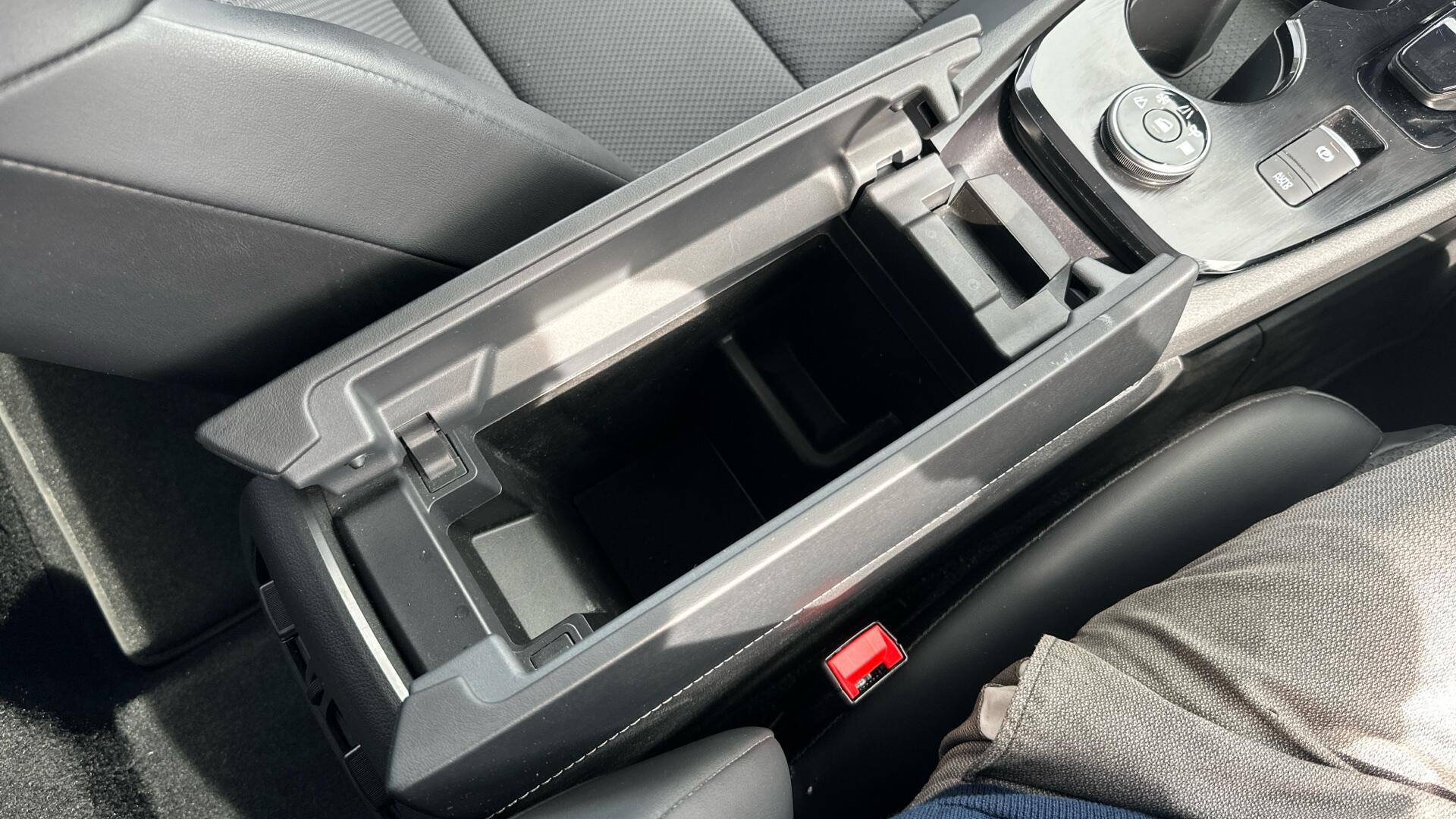Nissan X-Trail view 64