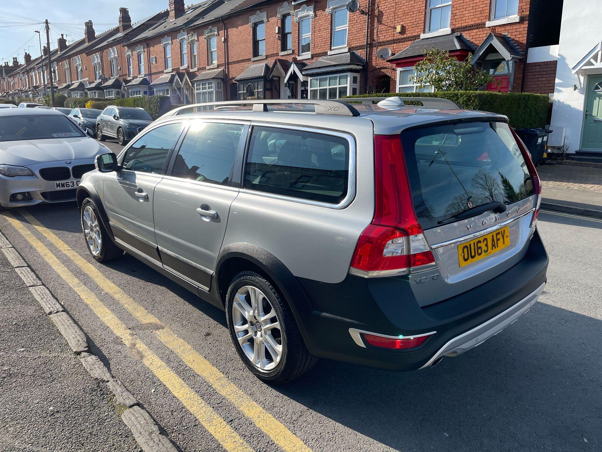 Volvo XC70 view 15