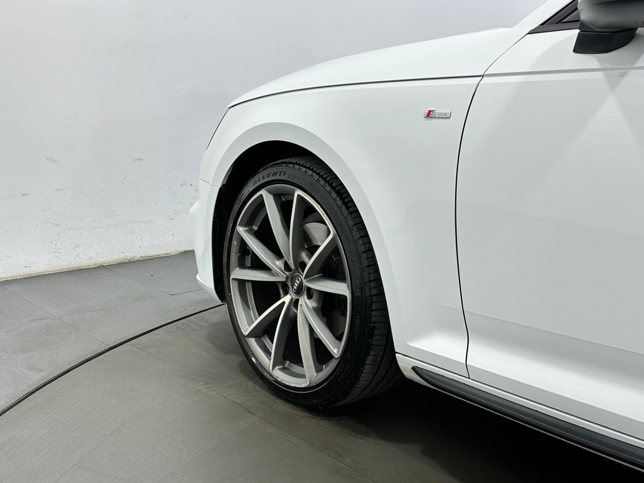 Audi A4 view 53