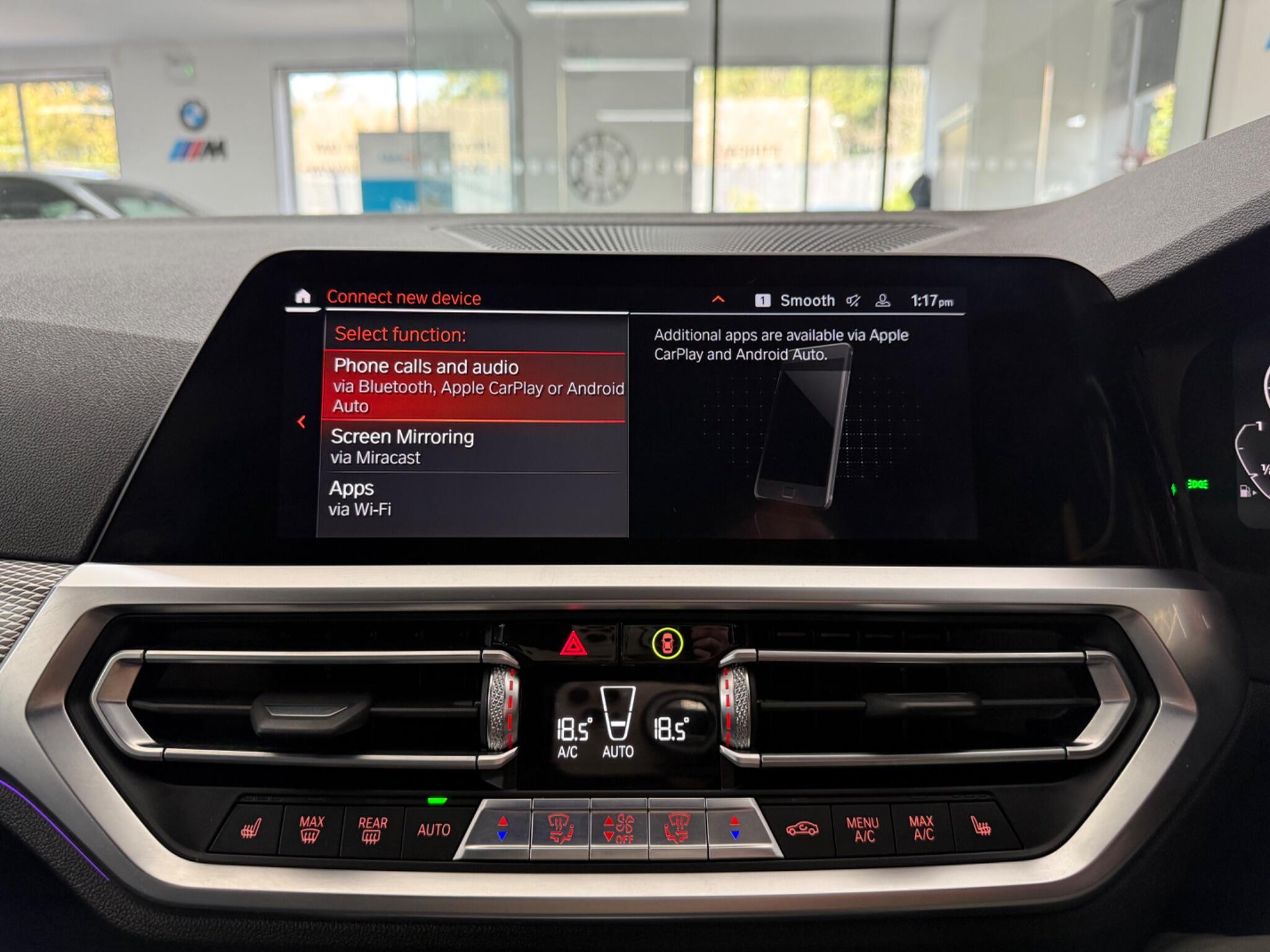 BMW 3 Series view 11