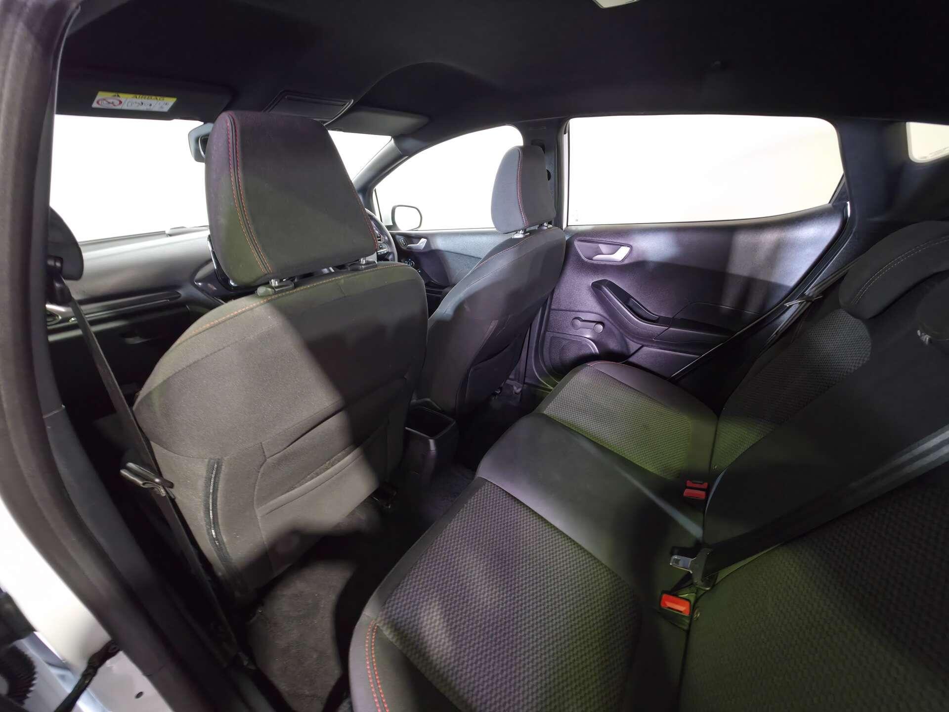Ford Fiesta view 49