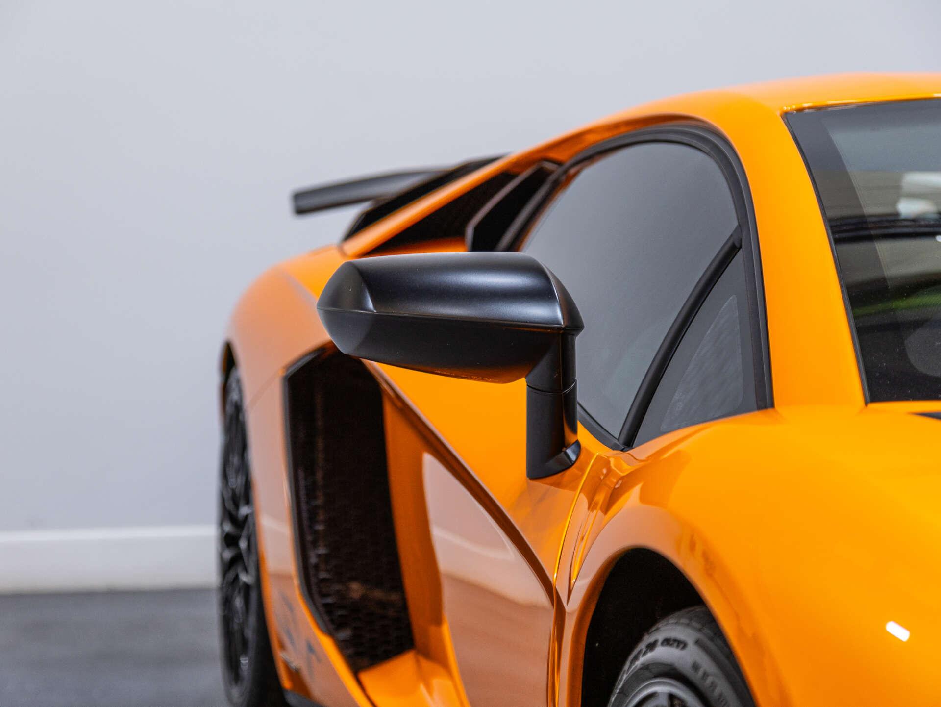 Lamborghini Aventador view 63