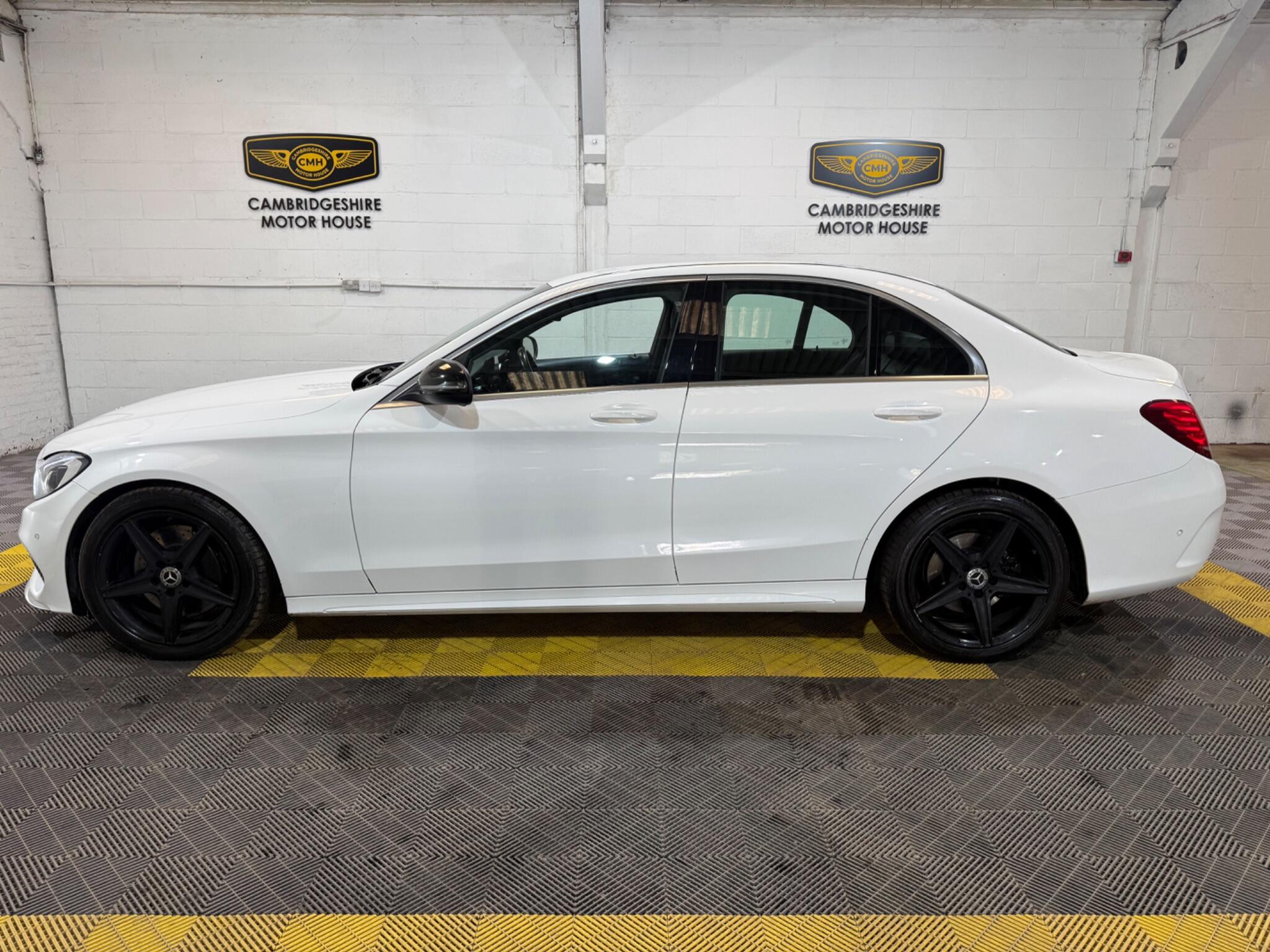 Mercedes-Benz C-Class view 10