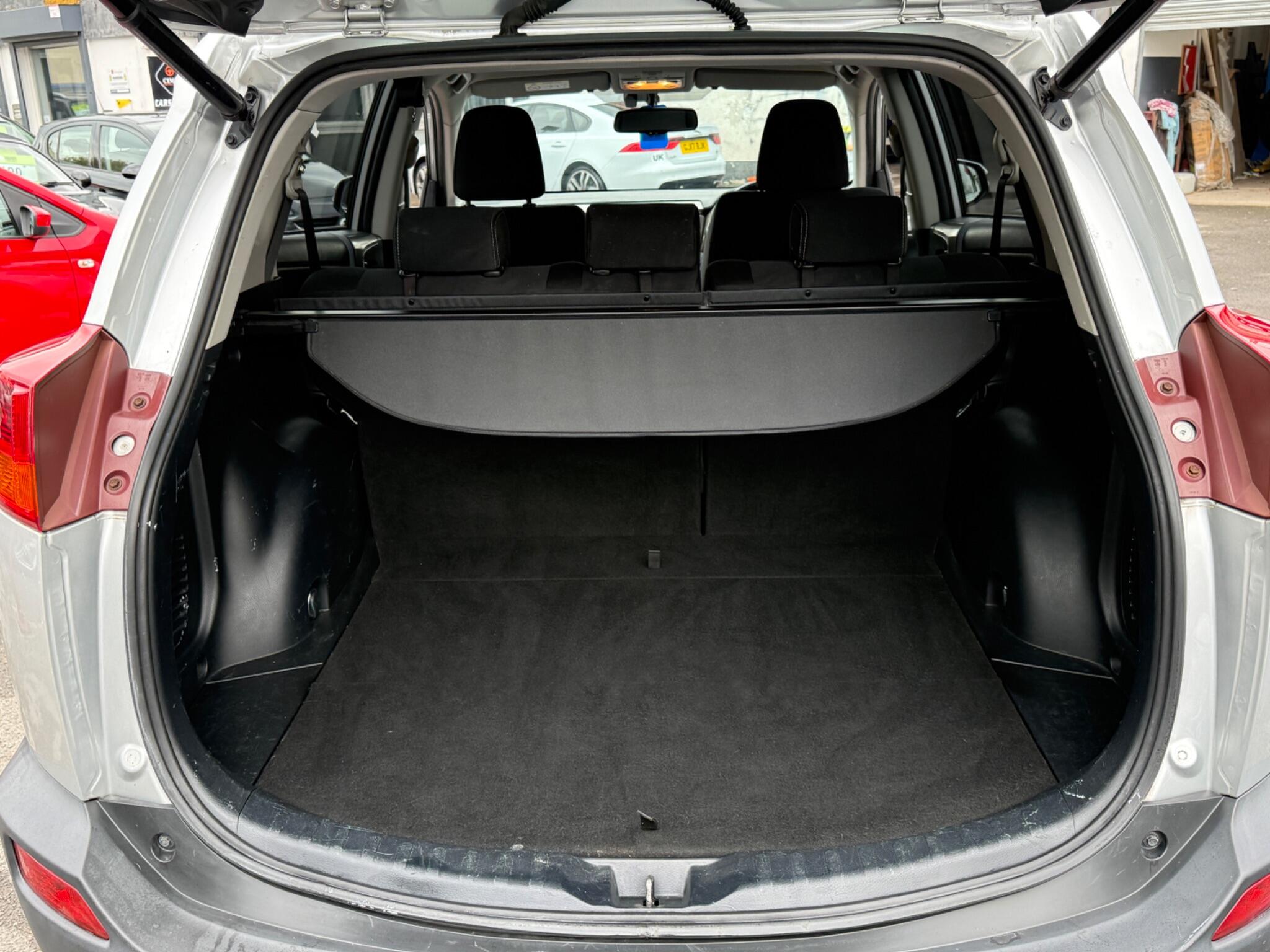 Toyota RAV4 - Image 46