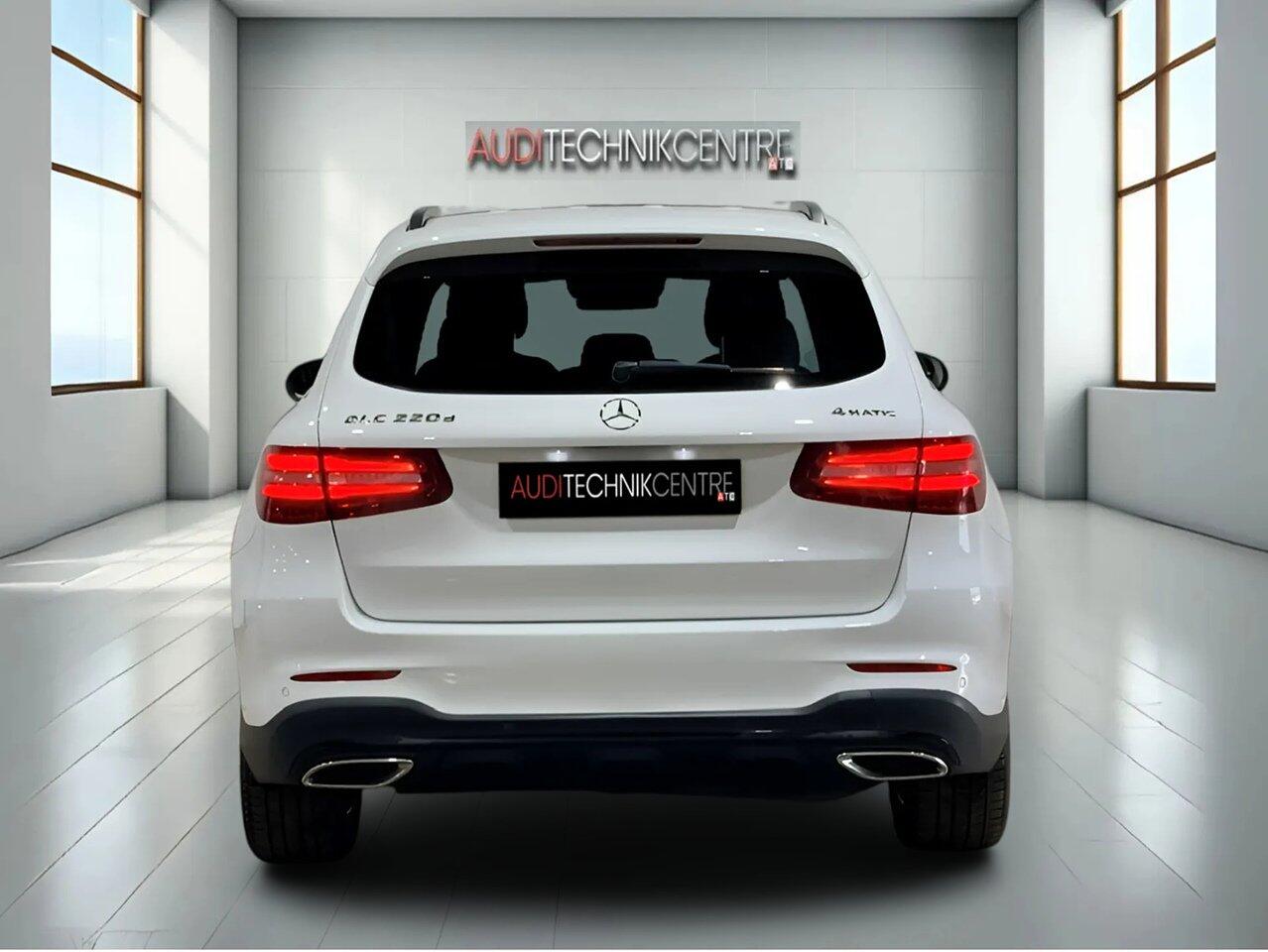 Mercedes-Benz GLC view 7