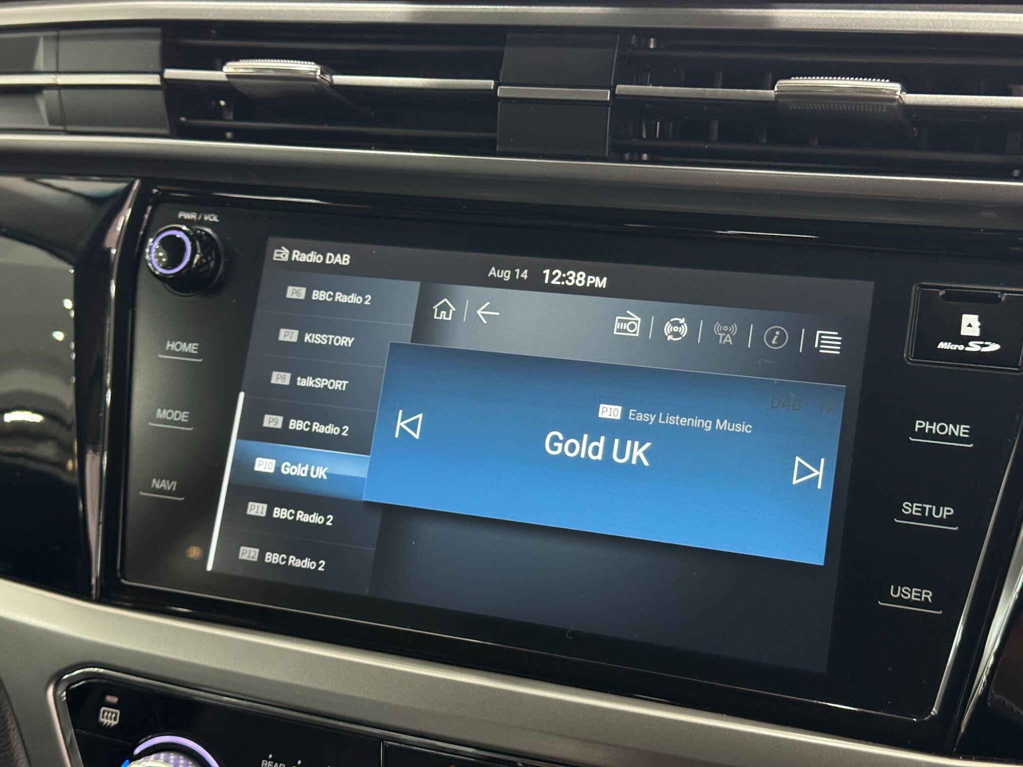 KGM Korando view 32