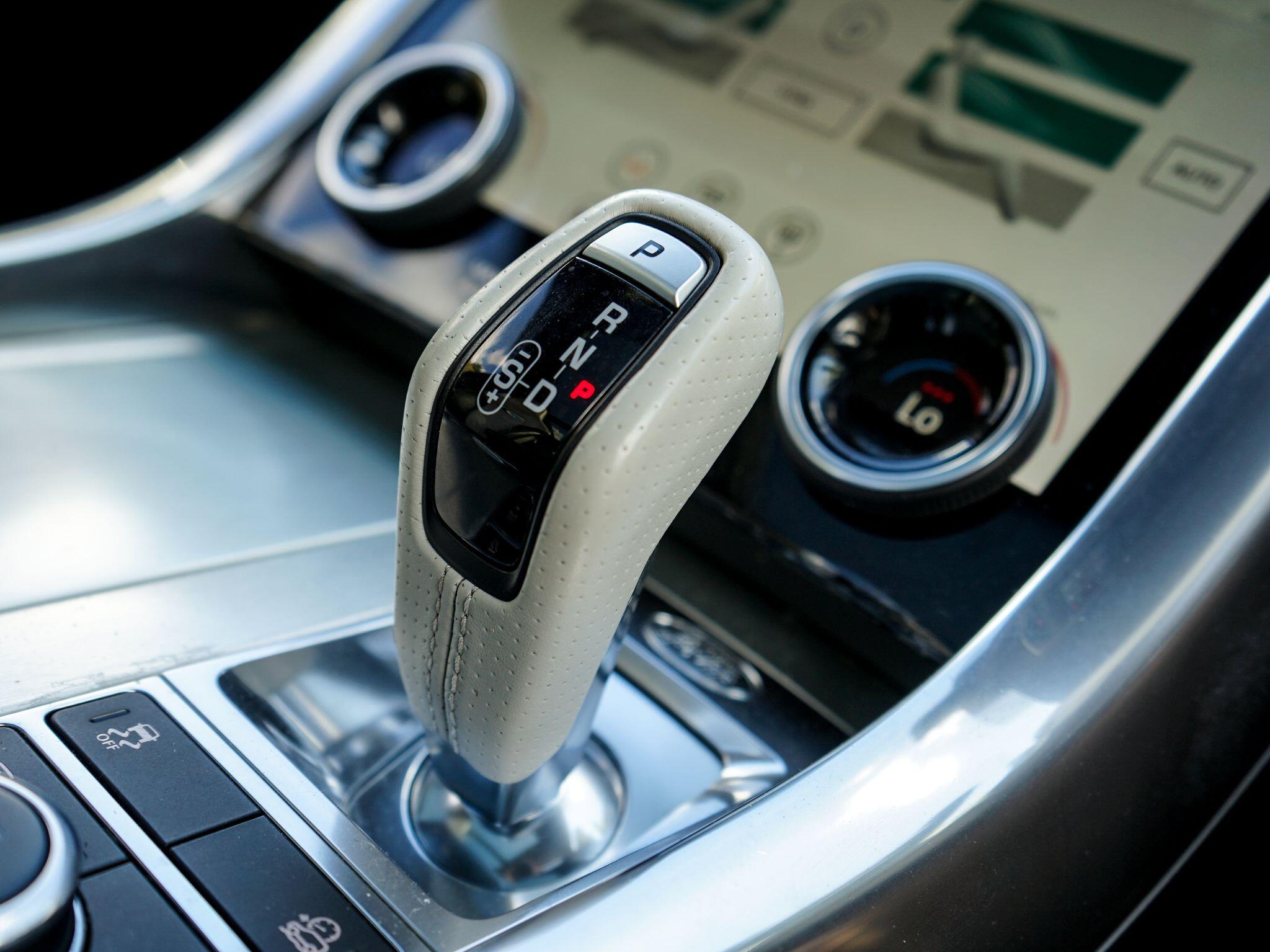 Land Rover Range Rover Sport view 38