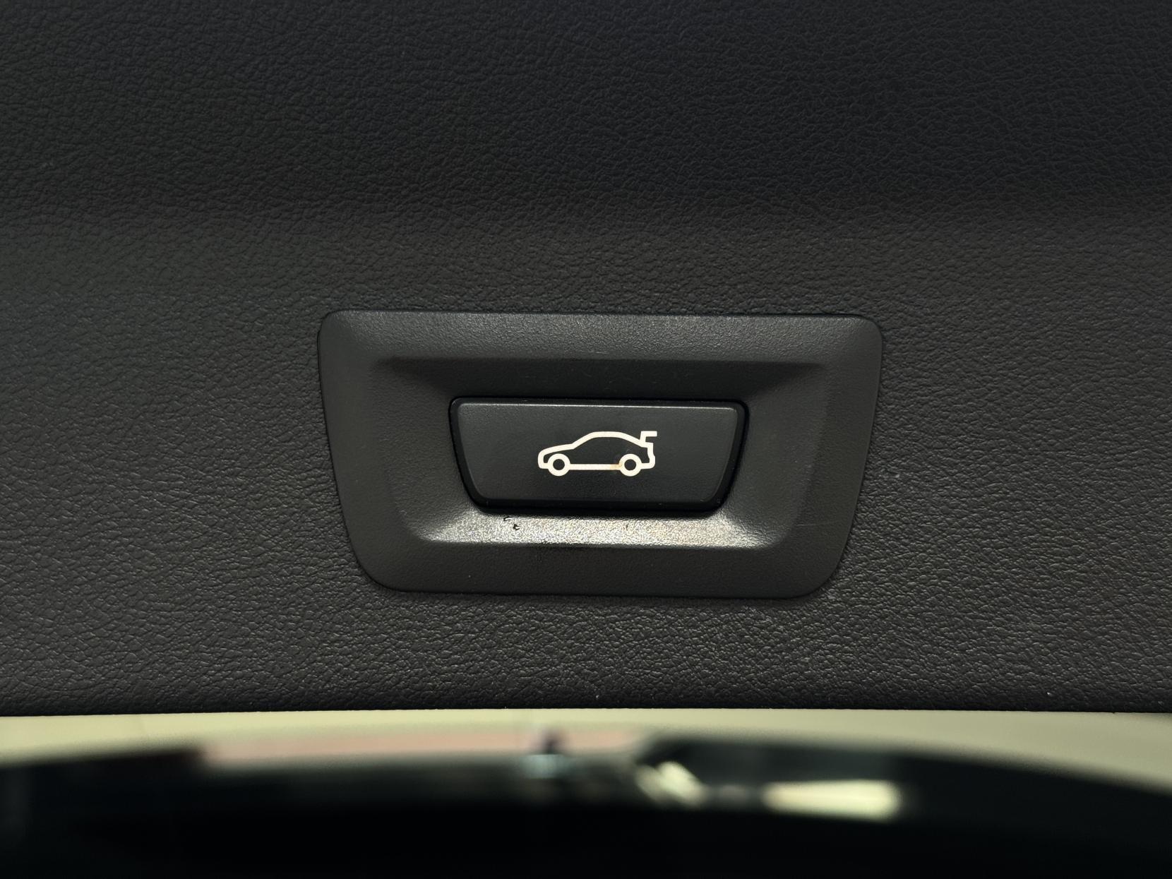BMW X3 view 70