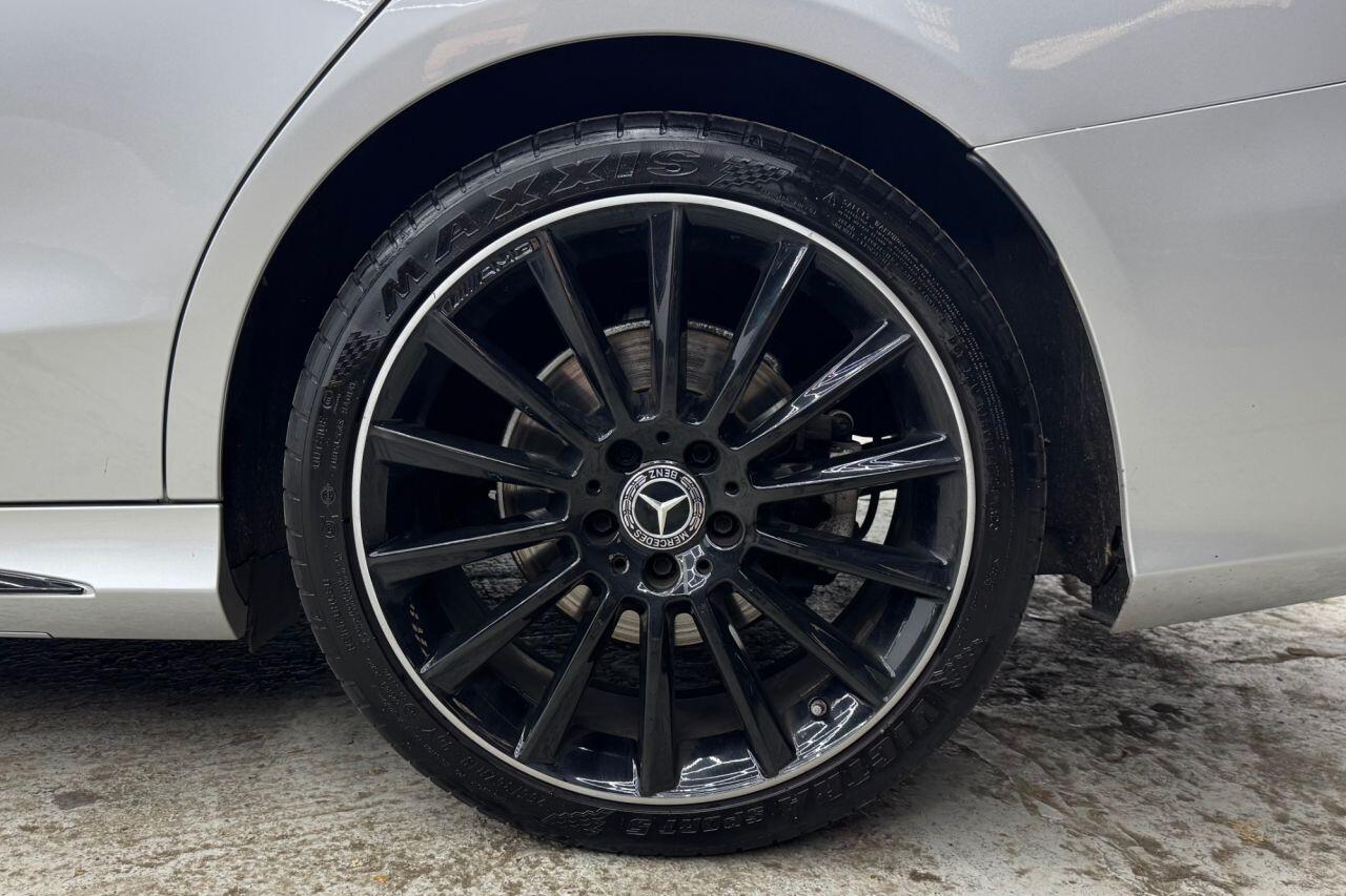 Mercedes-Benz C-Class view 43