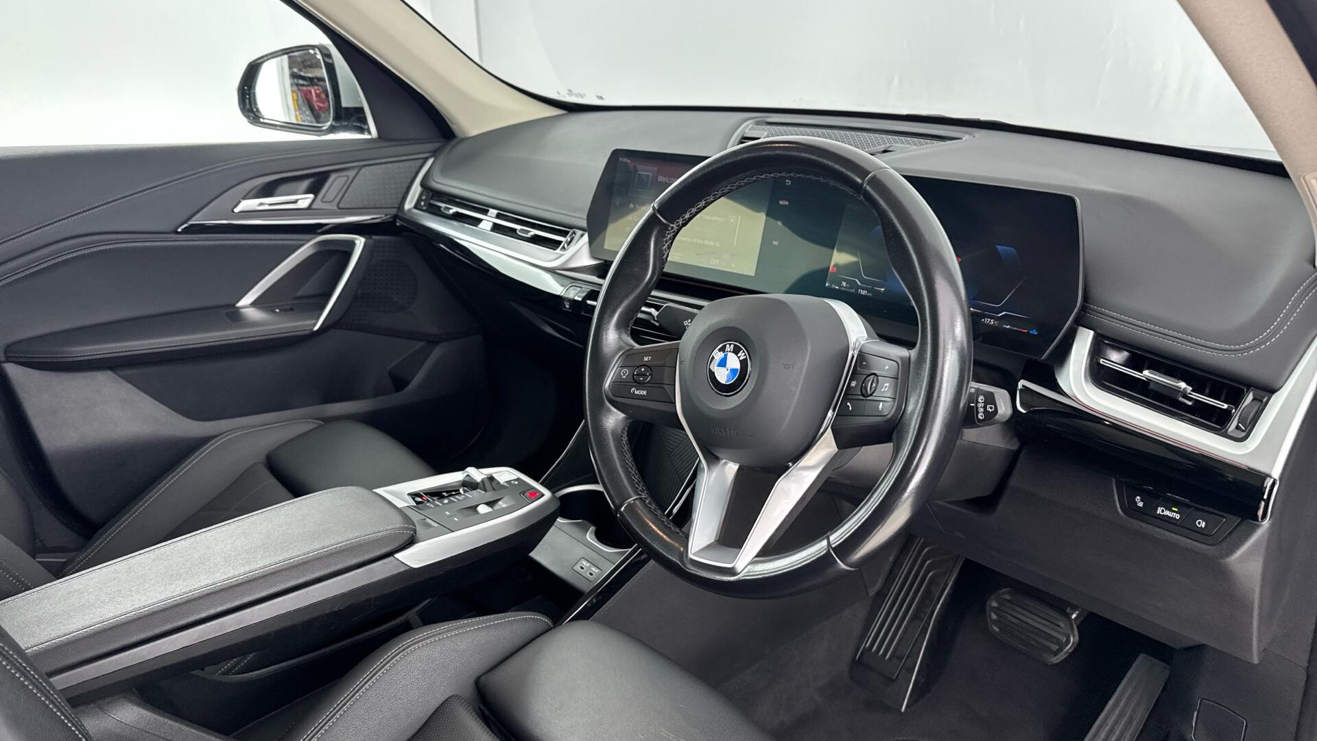 BMW X1 view 9