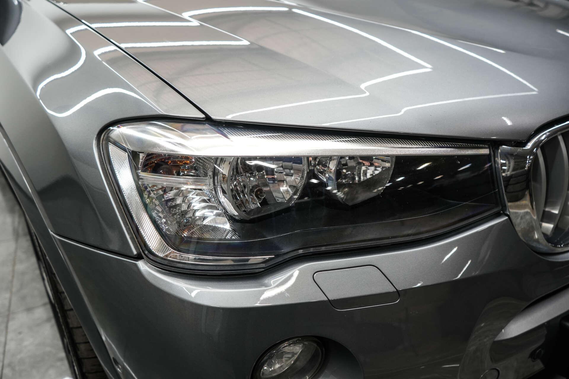 BMW X3 view 6
