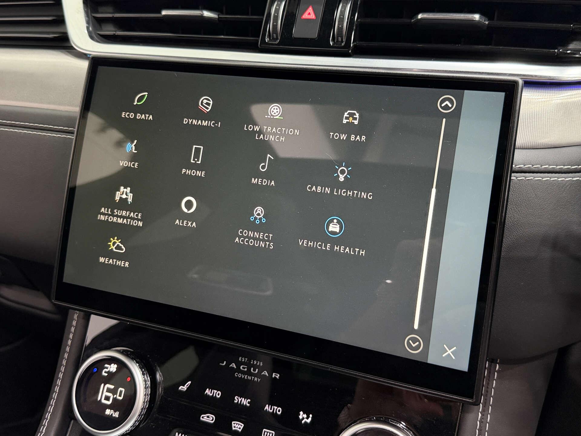 Jaguar F-Pace view 43