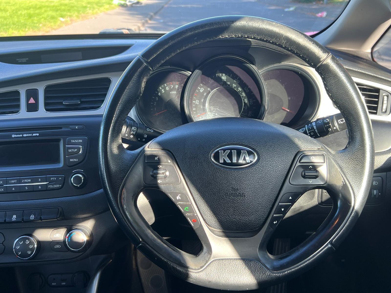 Kia Ceed view 22