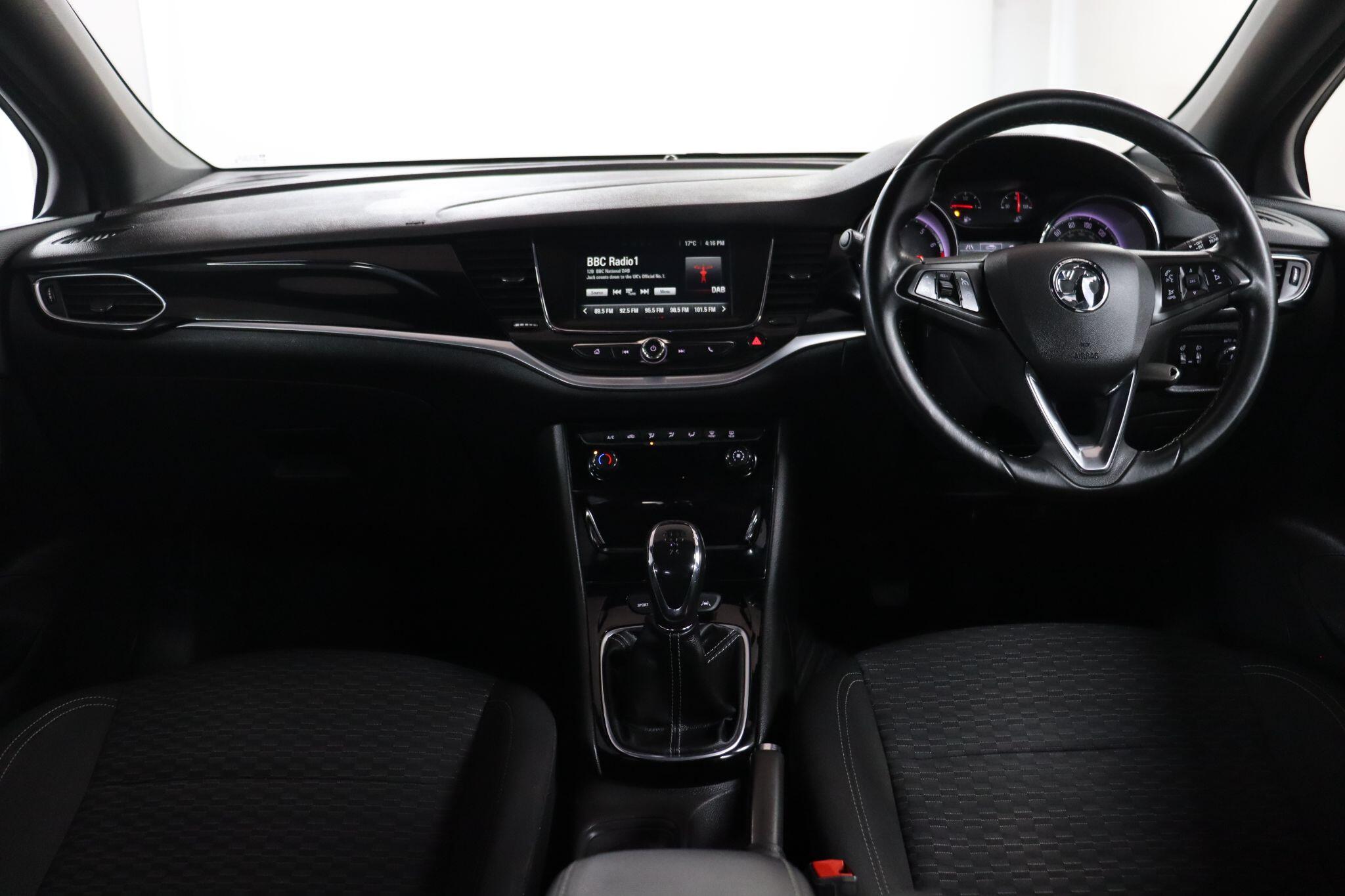 Vauxhall Astra view 37