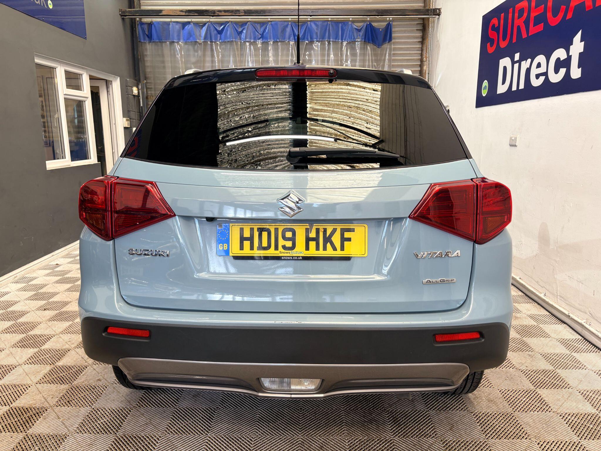 Suzuki Vitara view 10