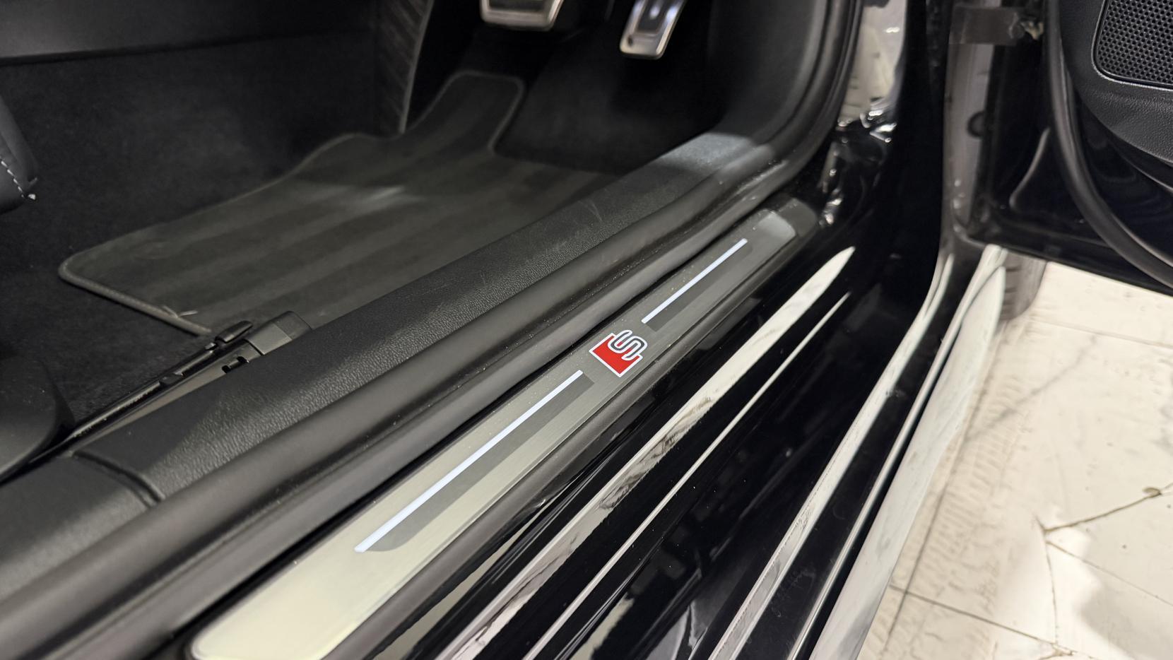 Audi S3 view 34
