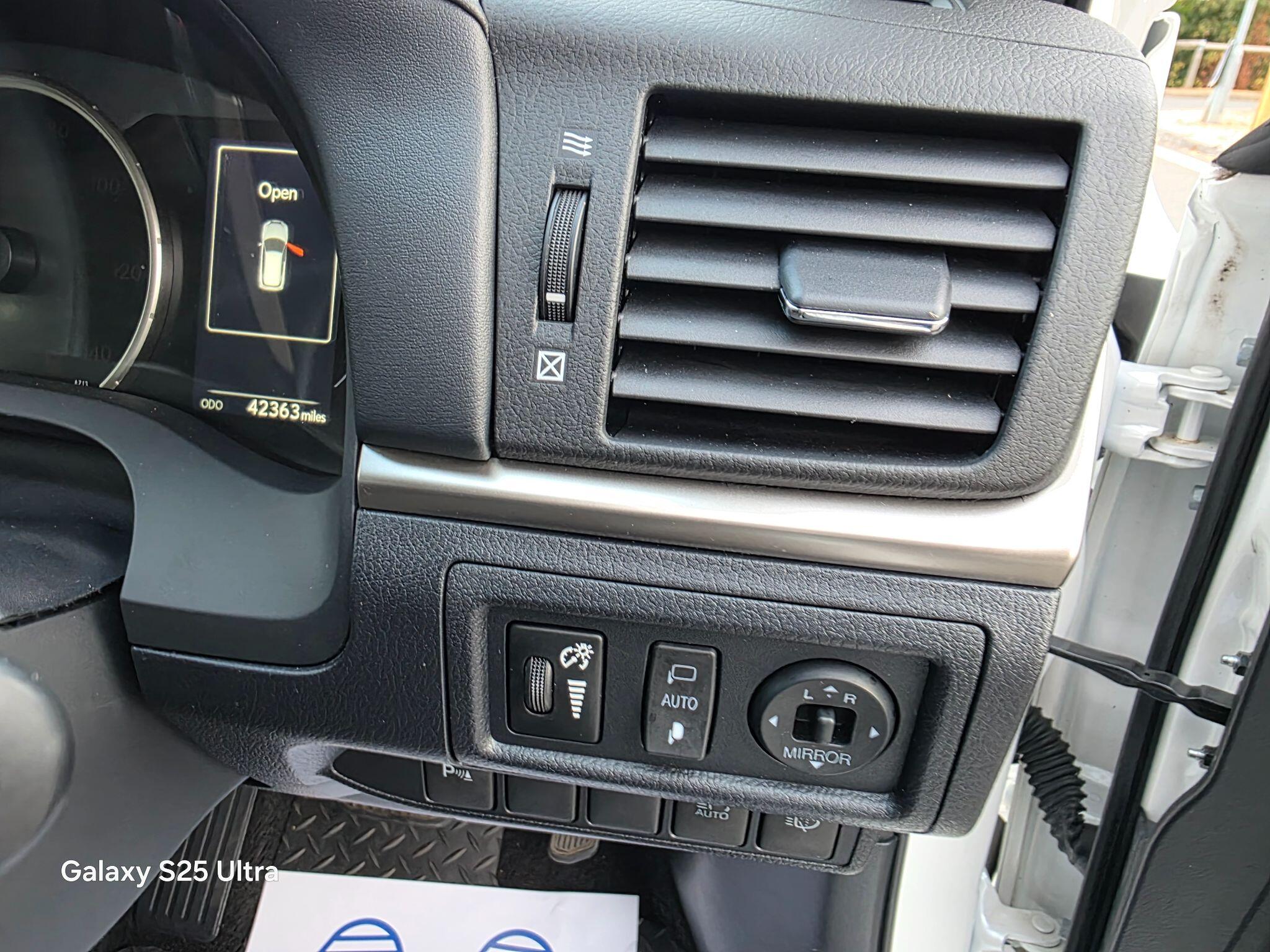 Lexus CT view 46
