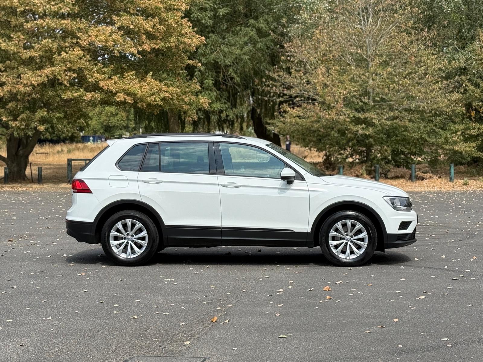 Volkswagen Tiguan view 9