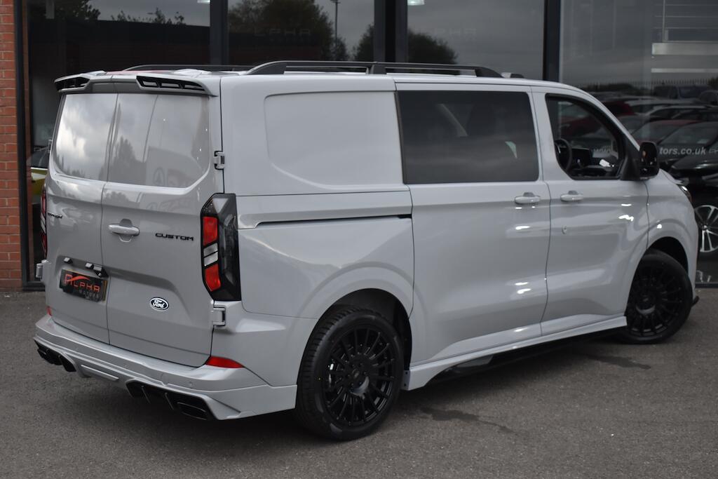 Ford Transit Custom view 7