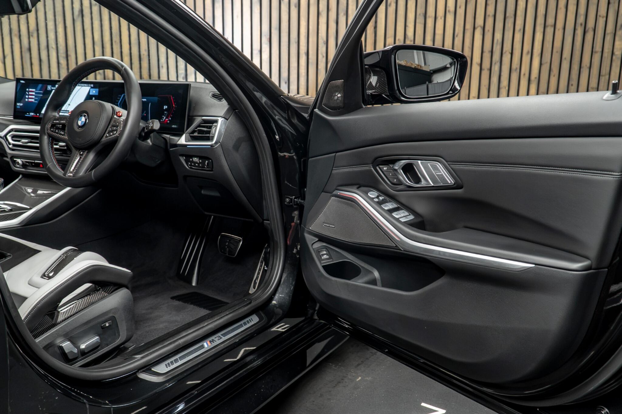BMW M3 view 31