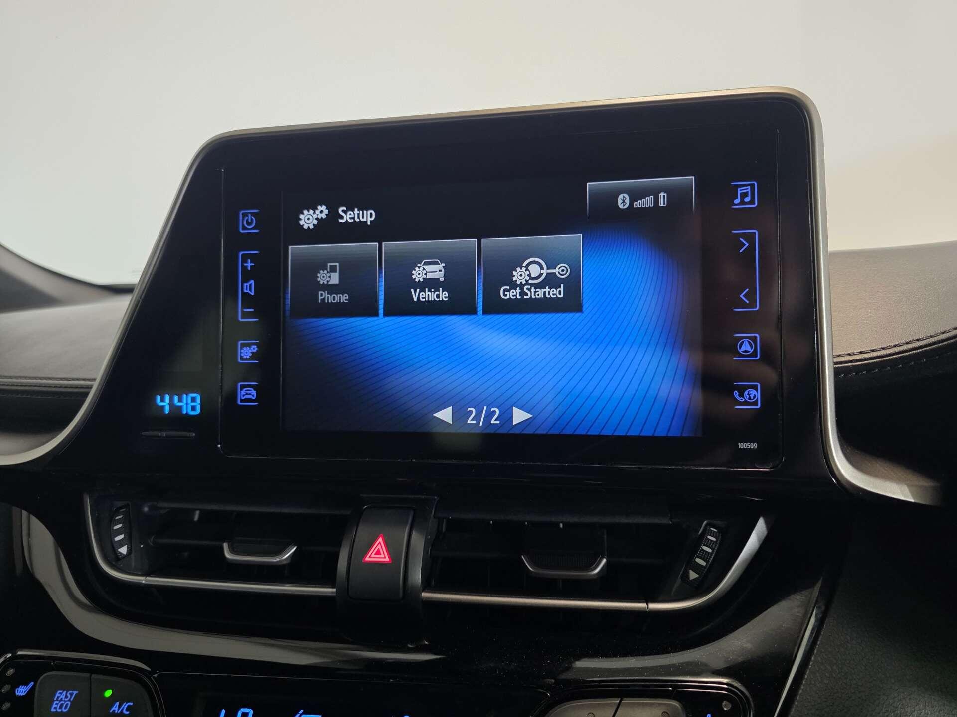 Toyota C-HR view 30