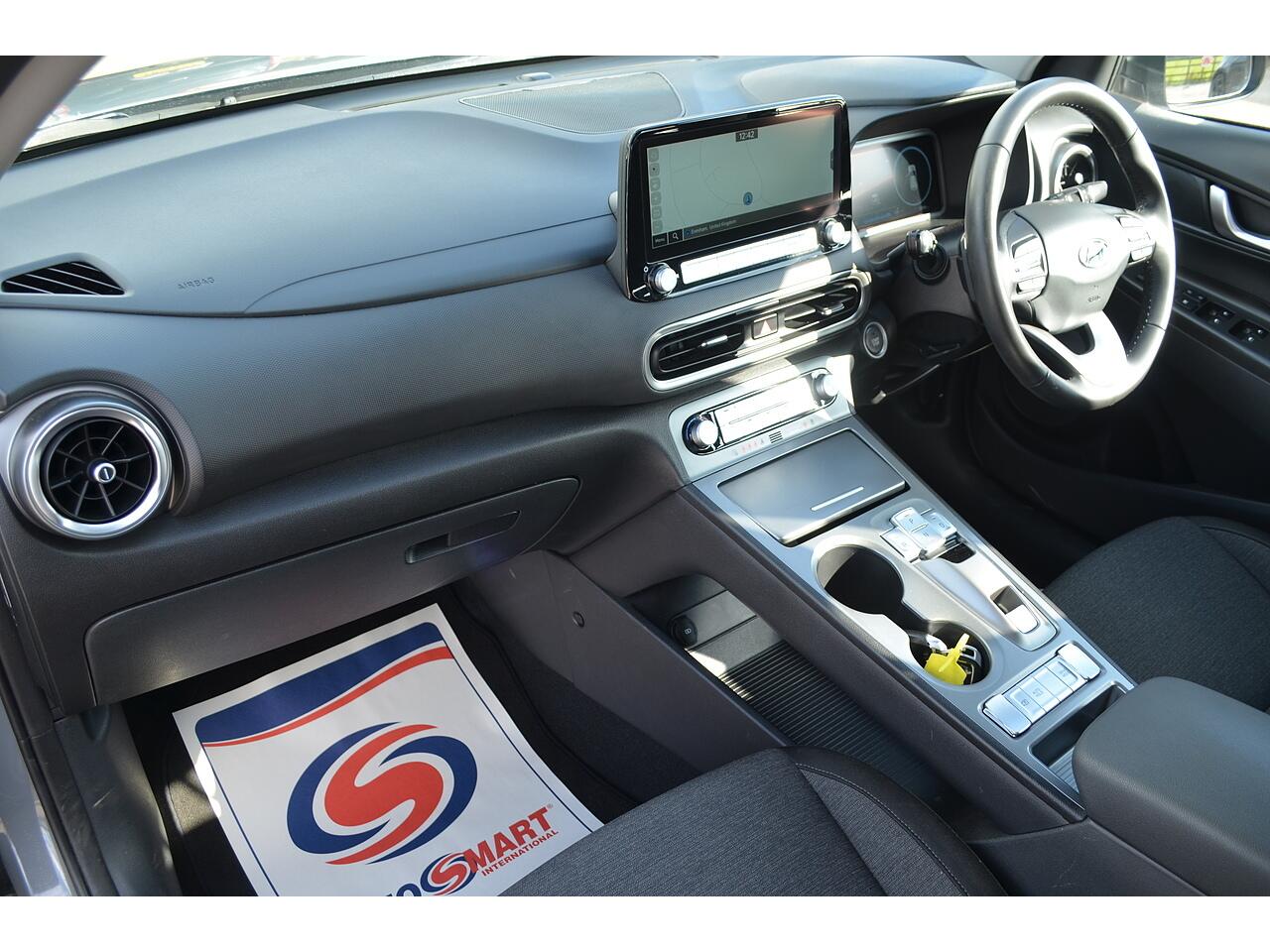 Hyundai Kona view 14