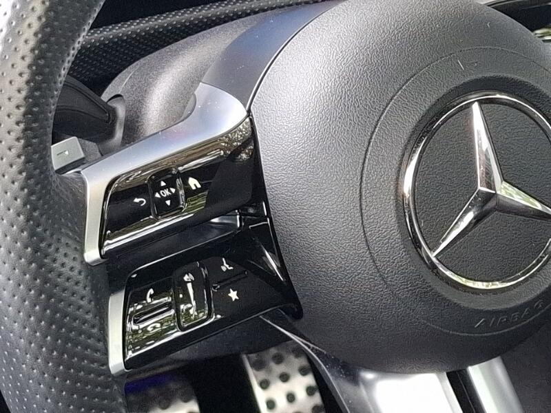 Mercedes-Benz CLA view 13