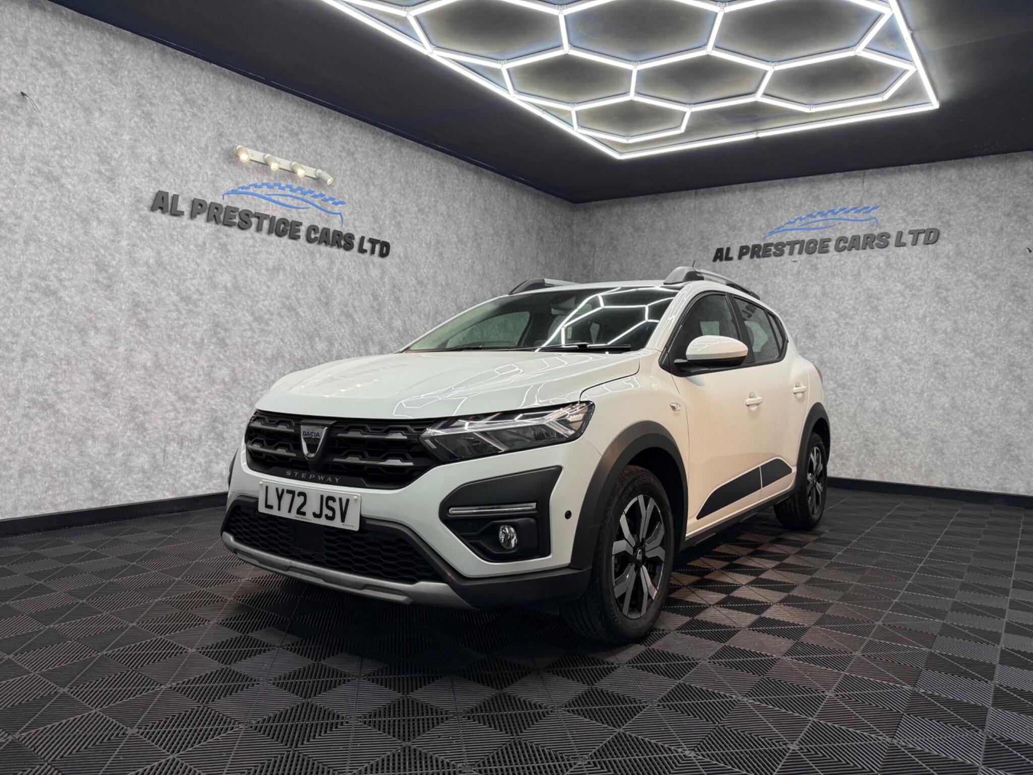 Dacia Sandero Stepway main image