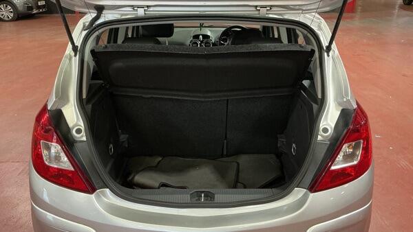 Vauxhall Corsa view 7