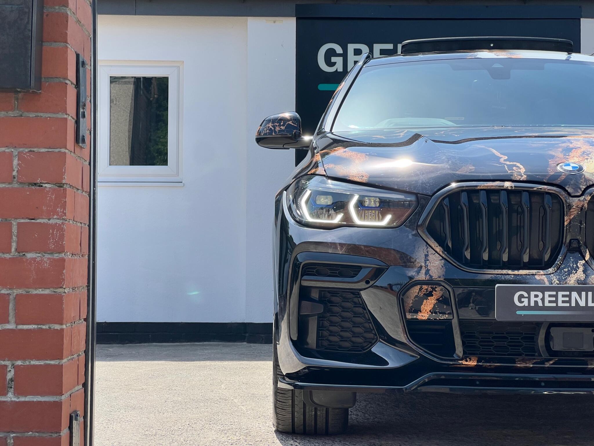 BMW X6 view 34