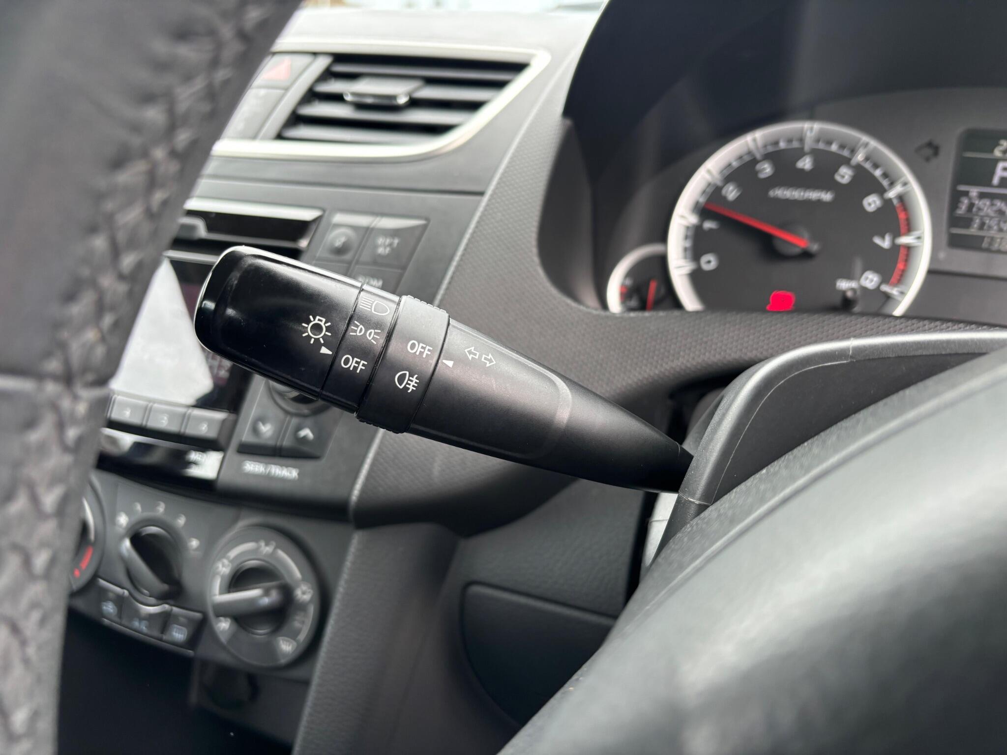 Suzuki Swift view 13