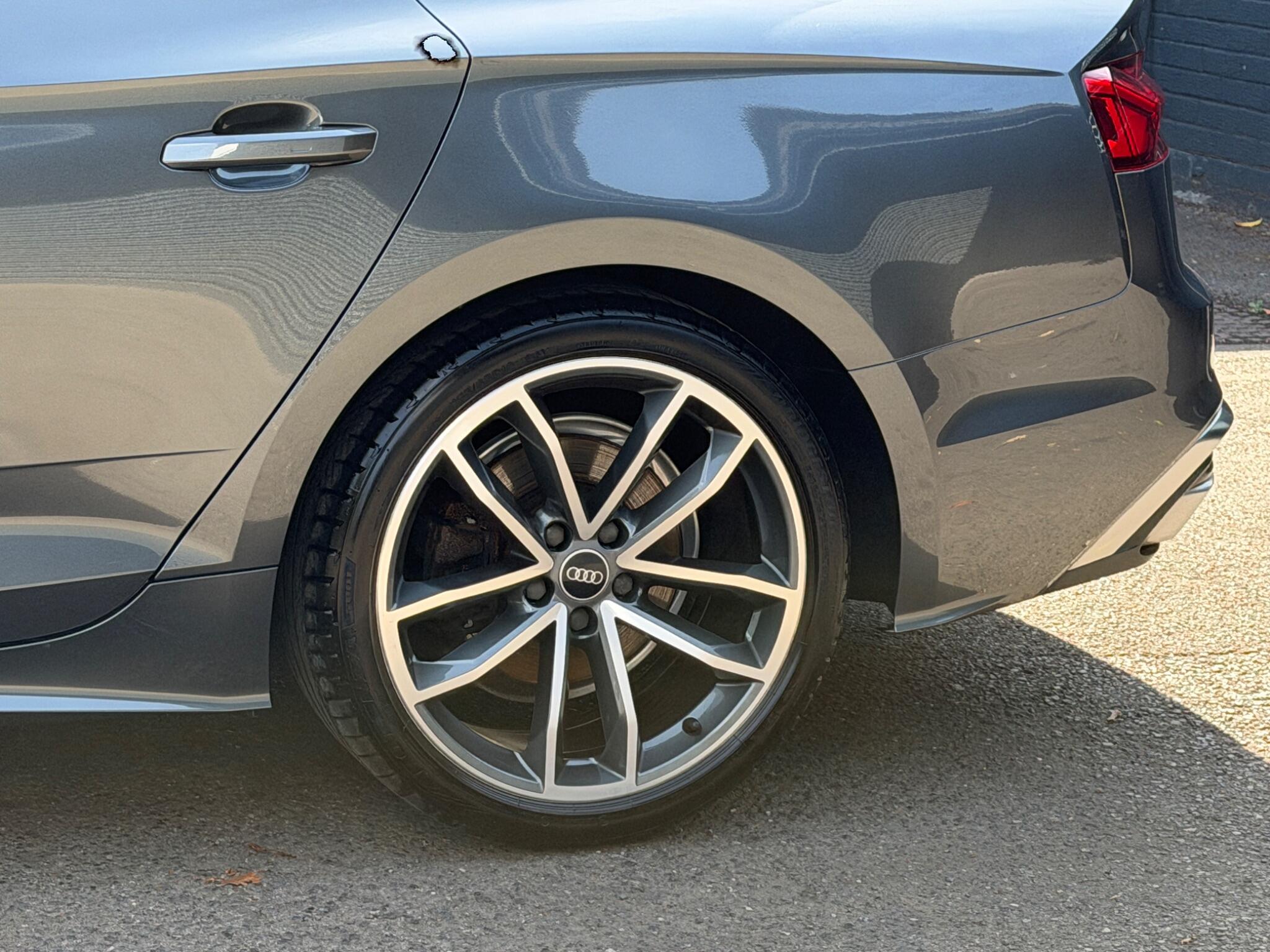 Audi A5 view 11