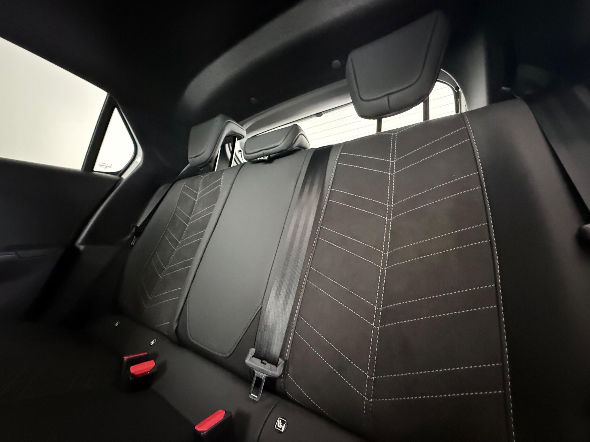 Vauxhall Corsa view 14