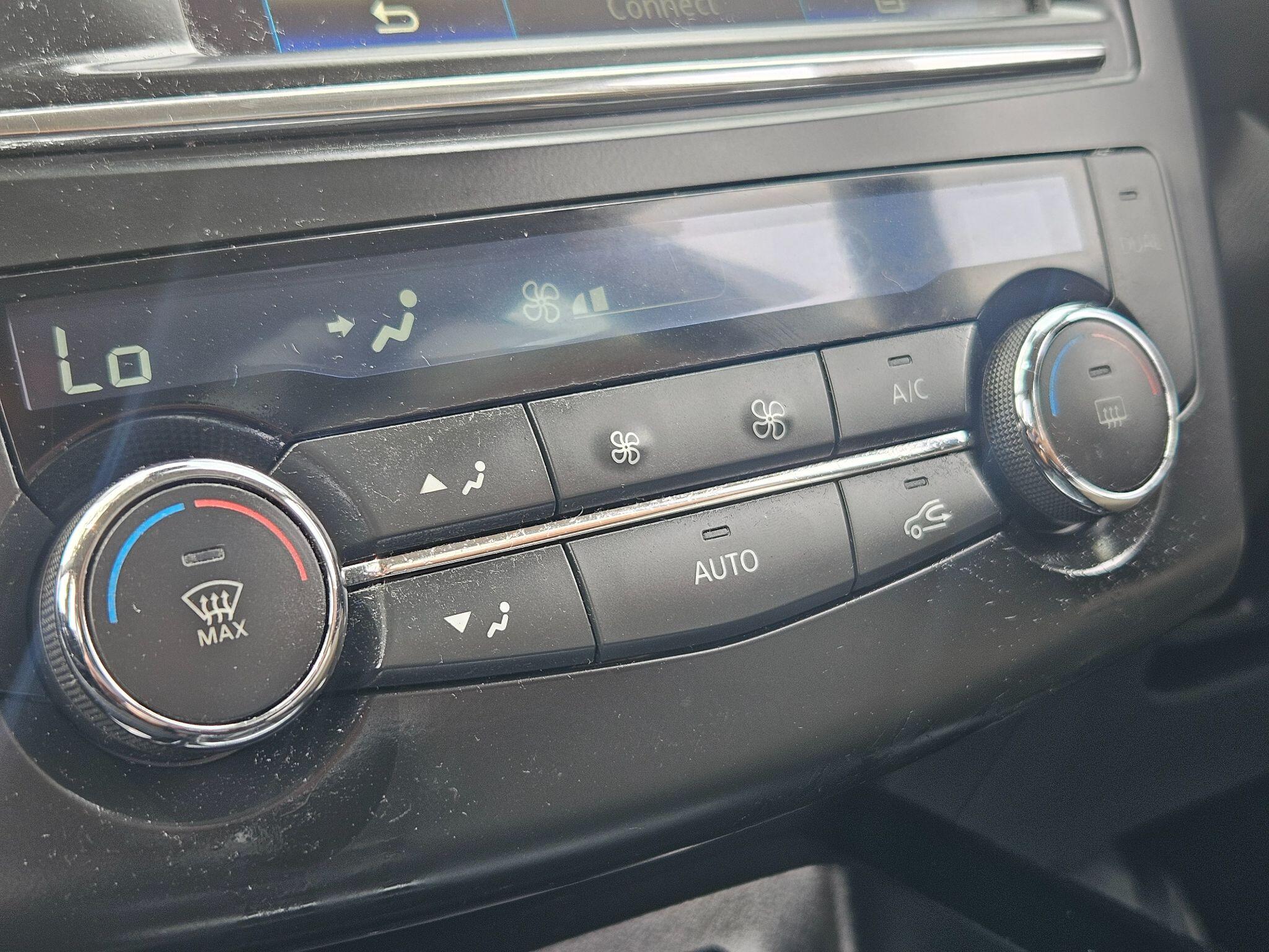 2017 Renault Kadjar image 28