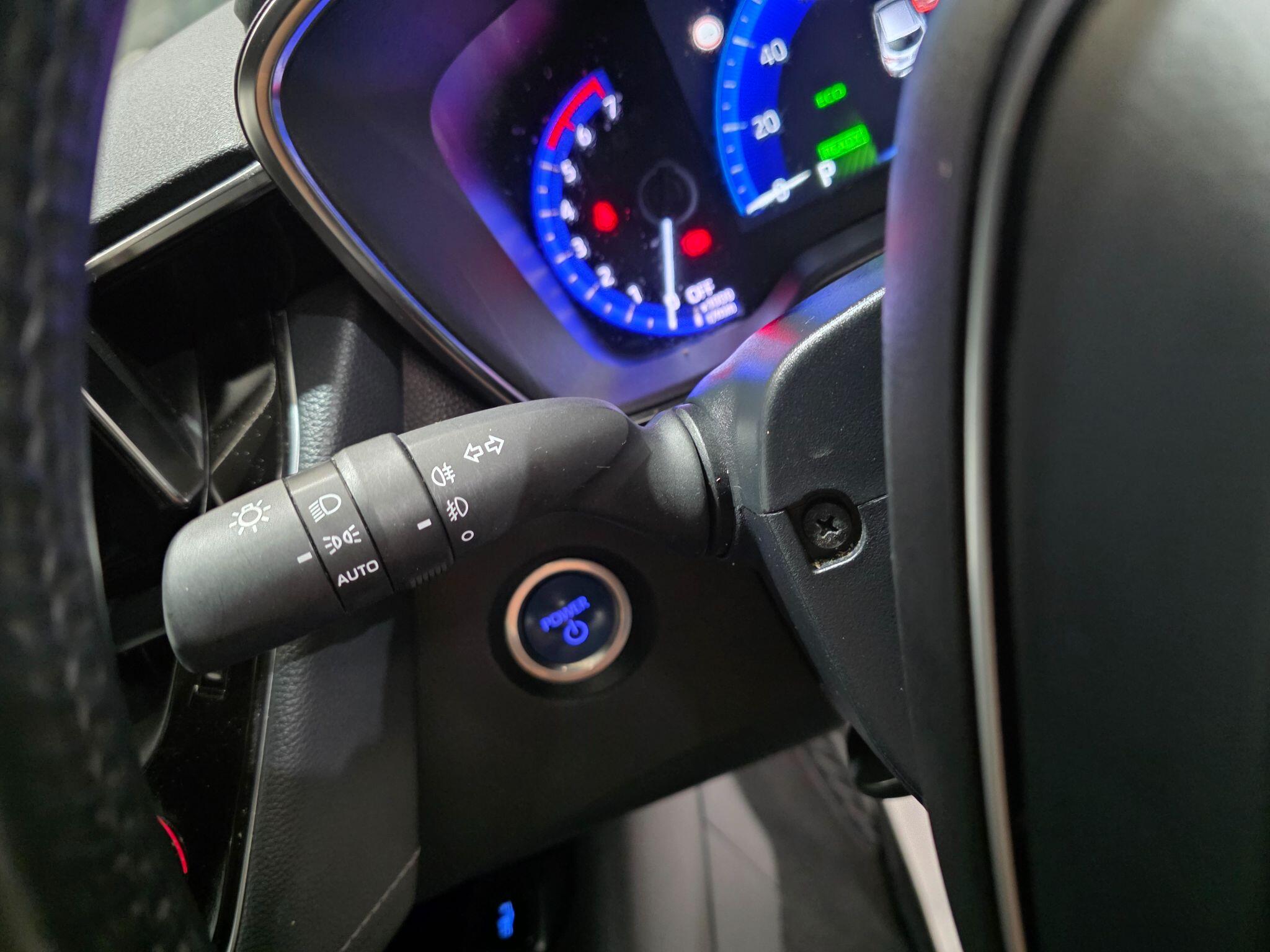 Toyota Corolla view 17